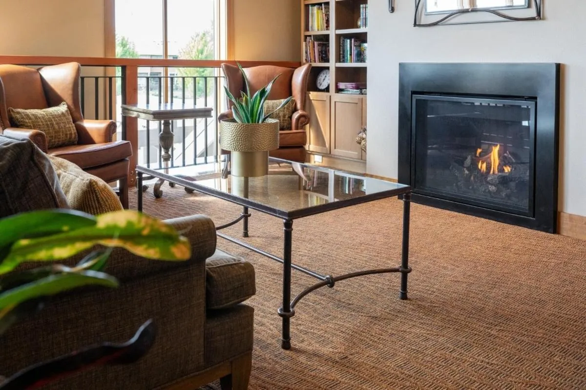 The Lodge at Columbia Point