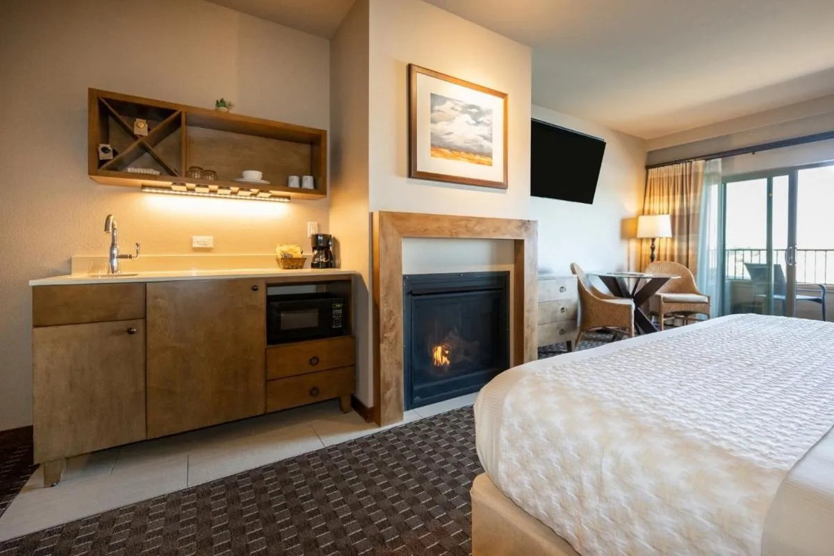 Bed in The Lodge at Columbia Point