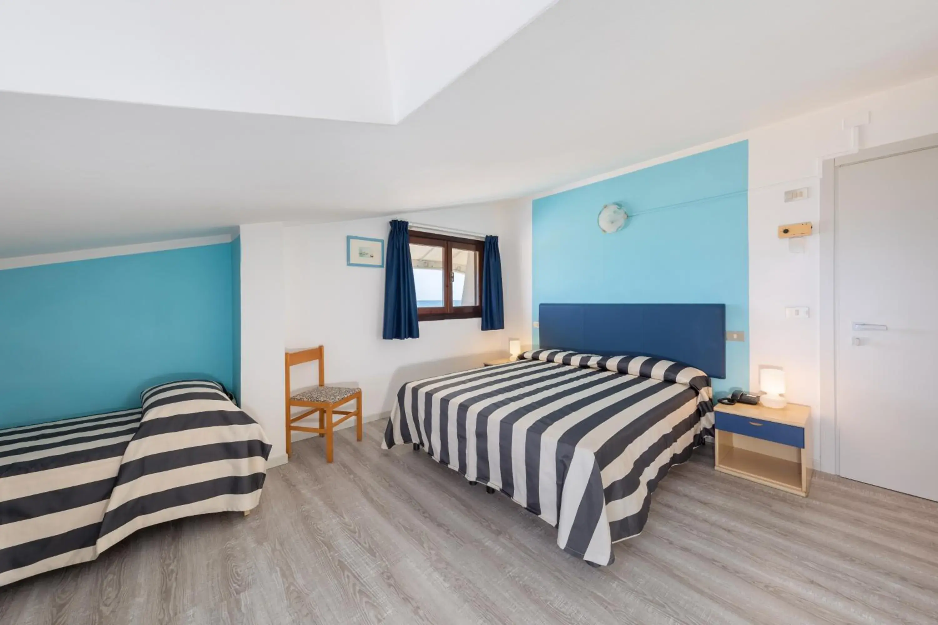 Economy Quadruple Room in Hotel Gritti Economy Quadruple Room in Hotel Gritti