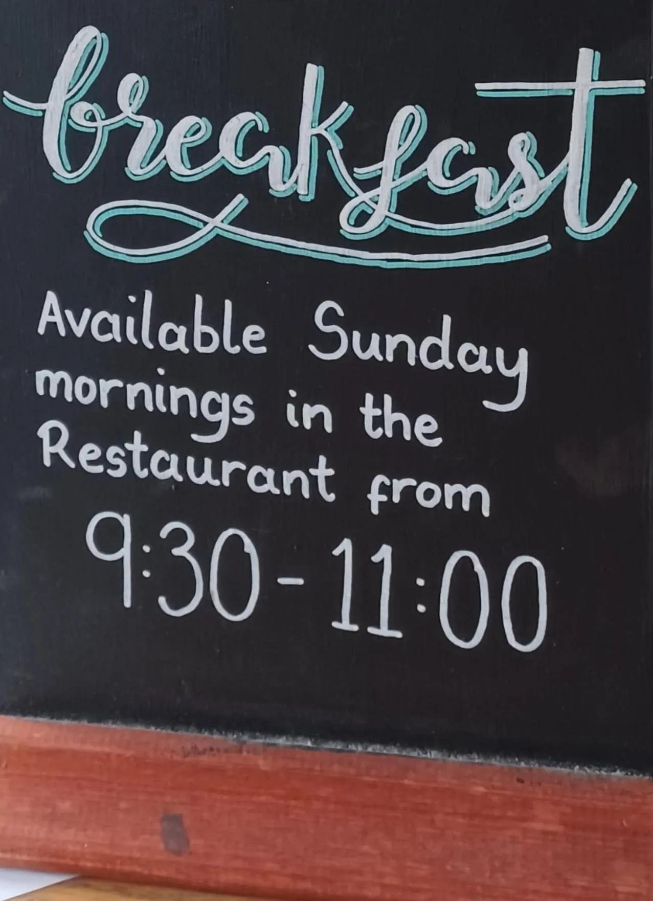 Logo/Certificate/Sign in The Renishaw Rooms