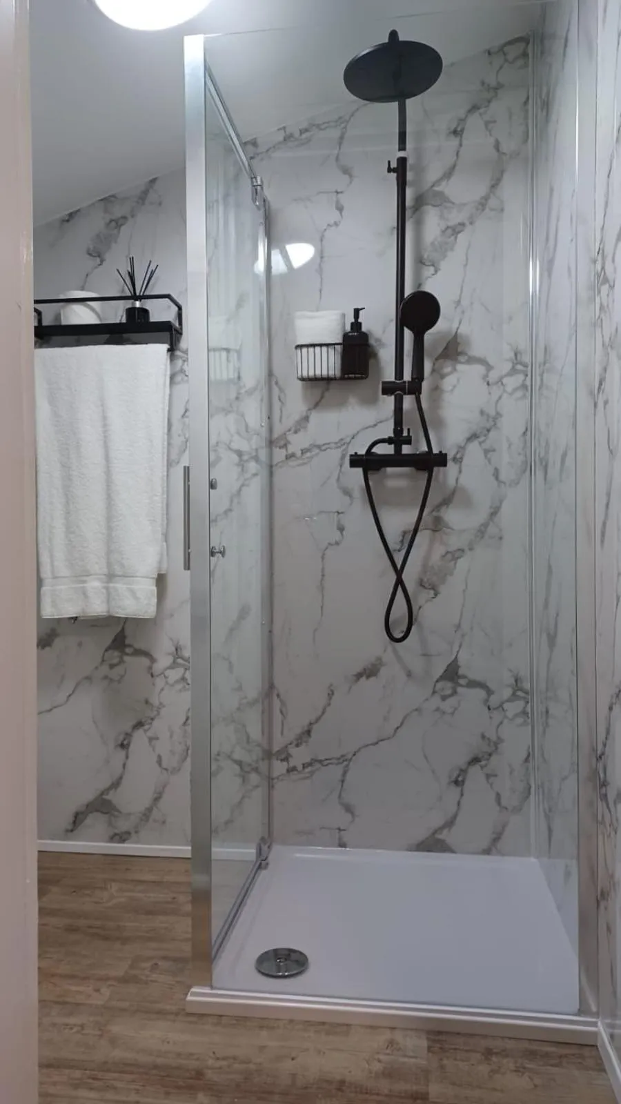 Shower in The Renishaw Rooms