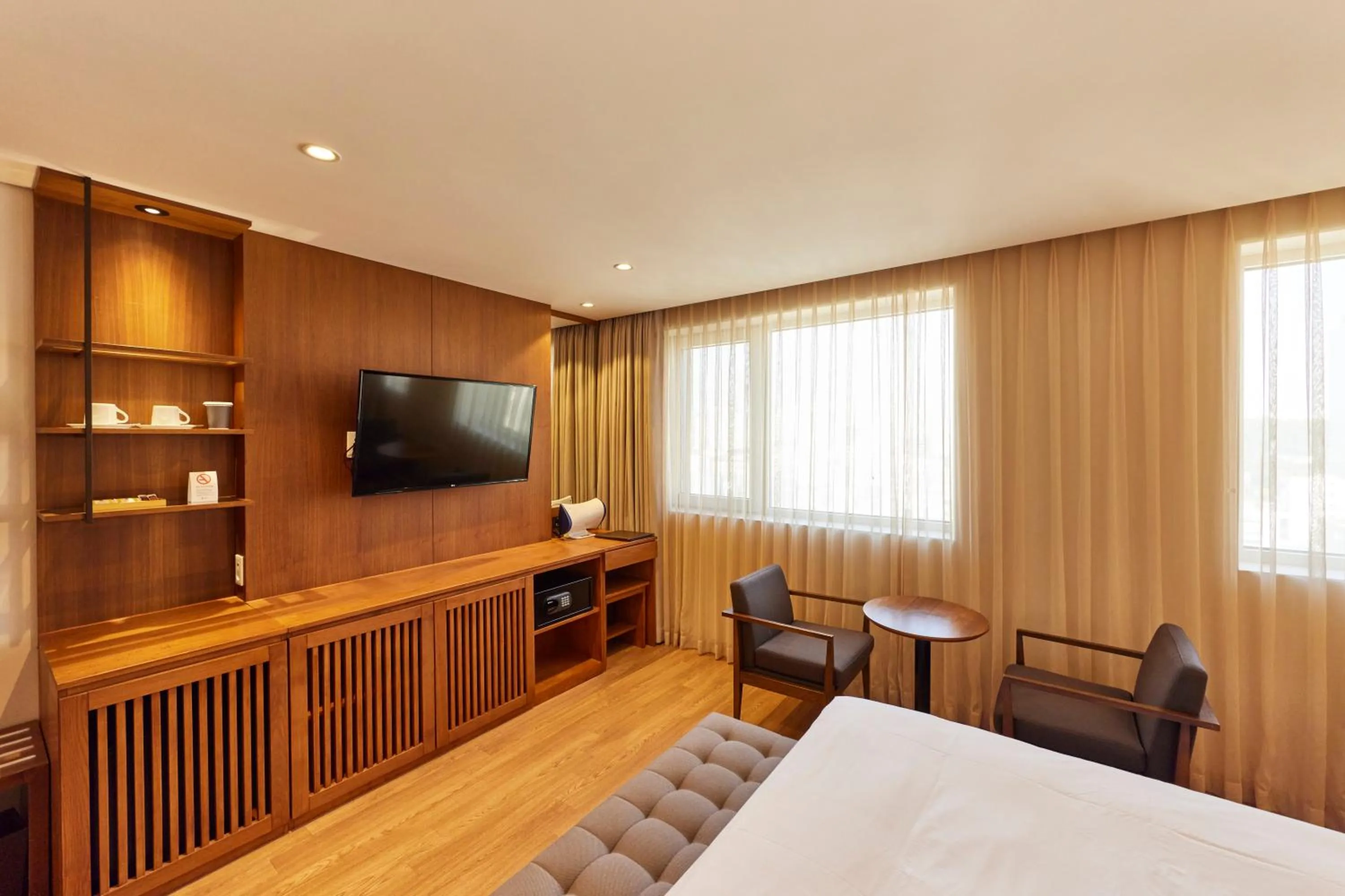 TV and multimedia, Bed in Hotel Uri&