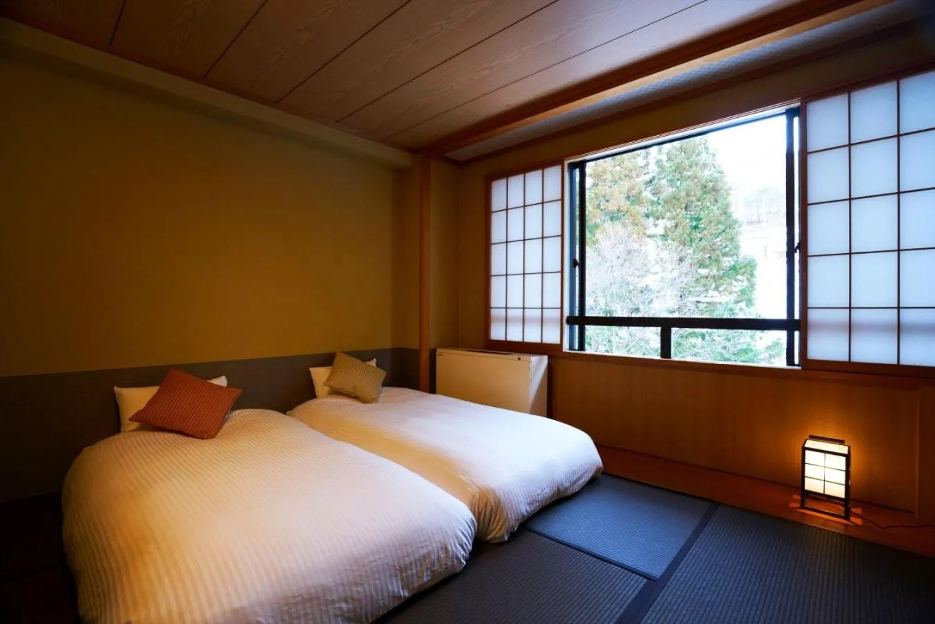 Photo of the whole room, Bed in Meitoya So