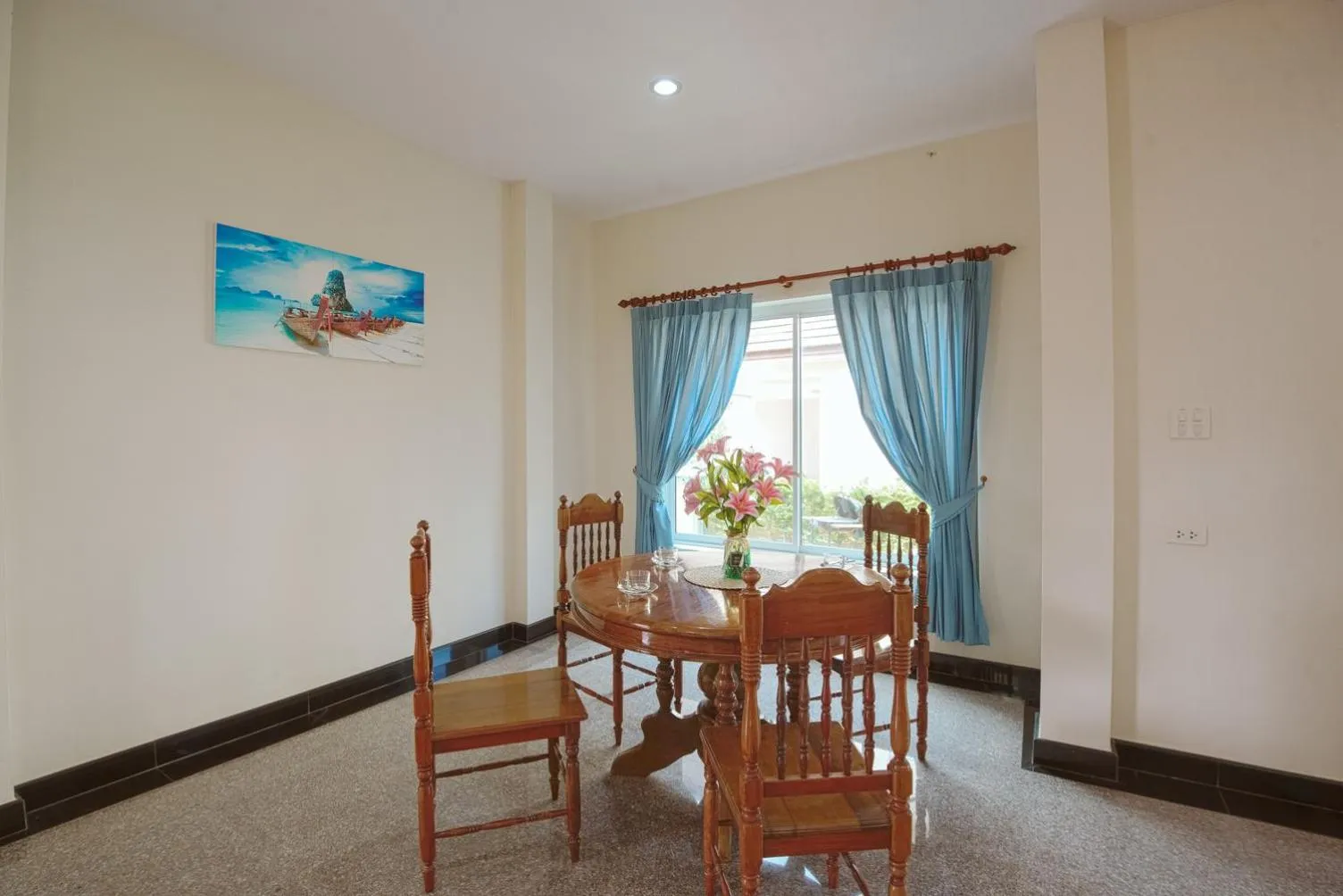 Seating area in June Pool Villa