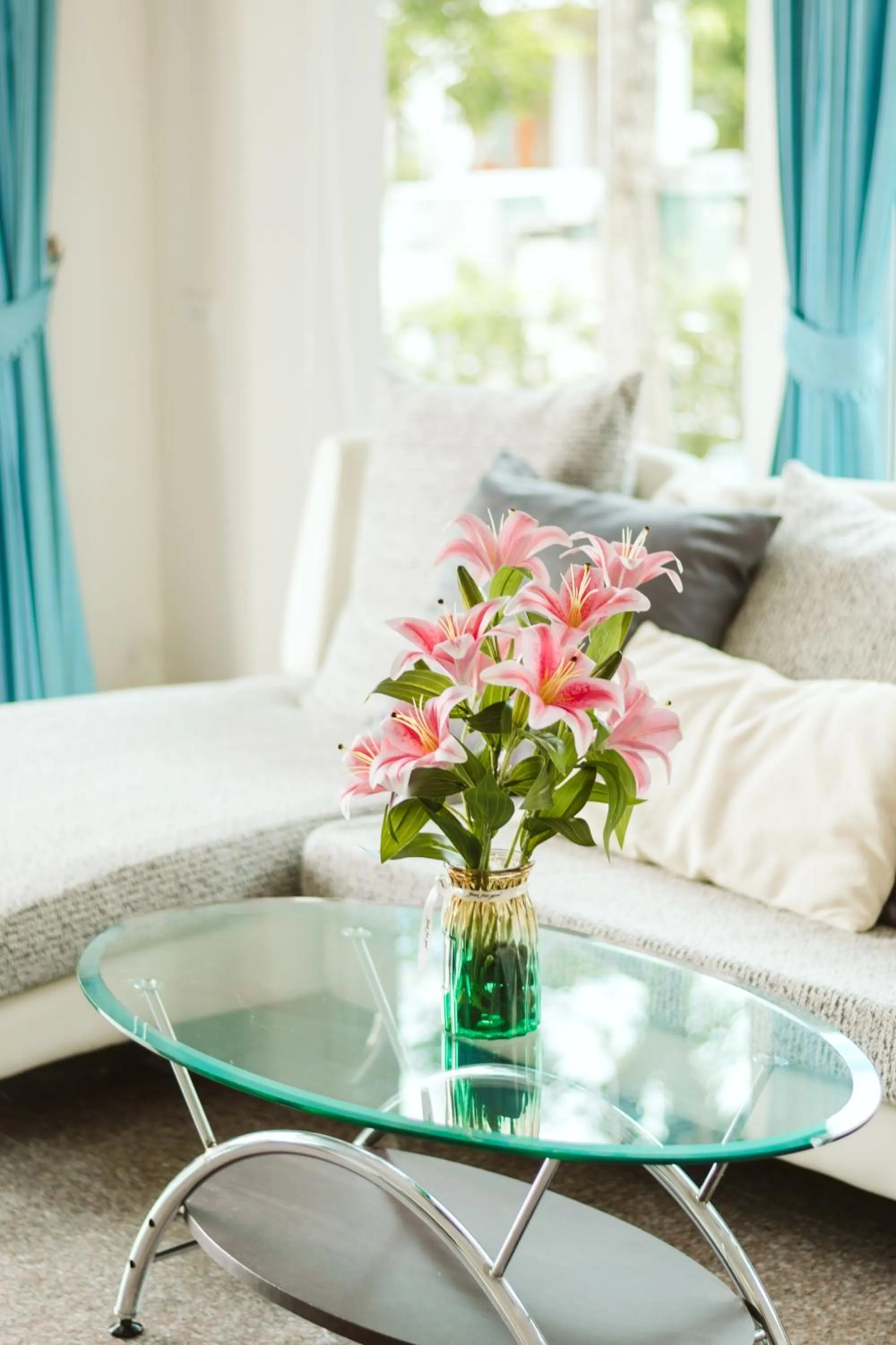 Living room in June Pool Villa