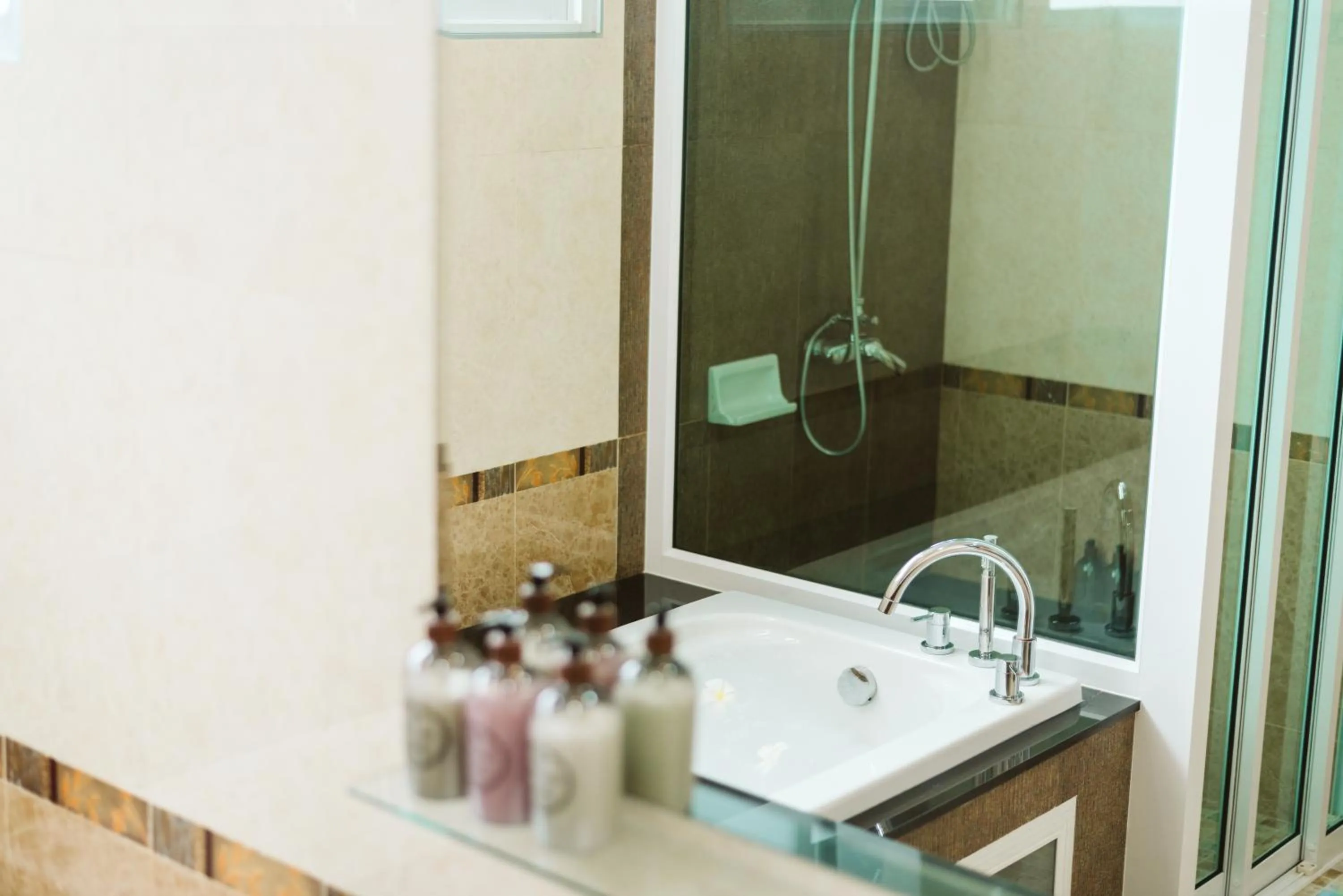 Shower in June Pool Villa