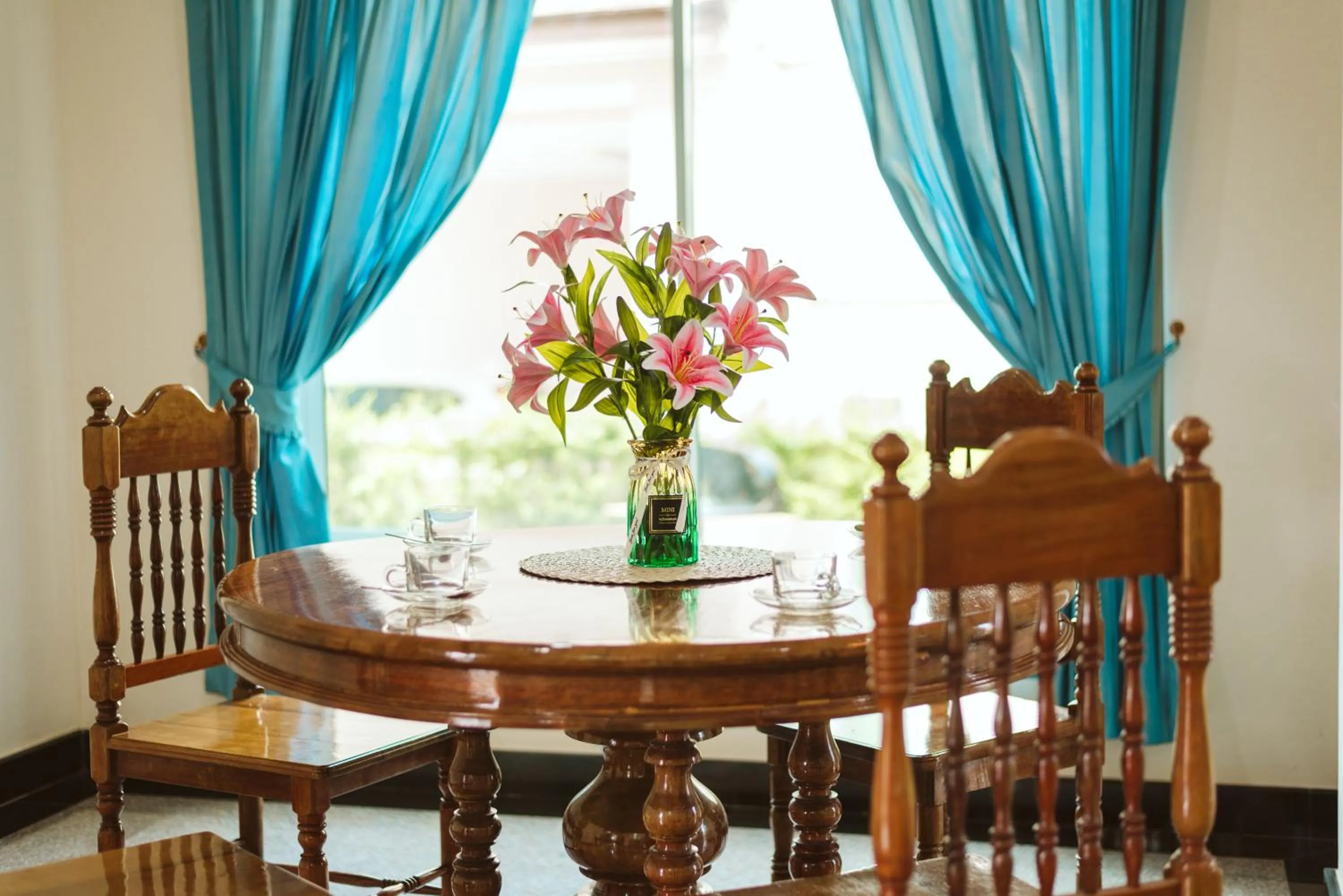 Living room in June Pool Villa