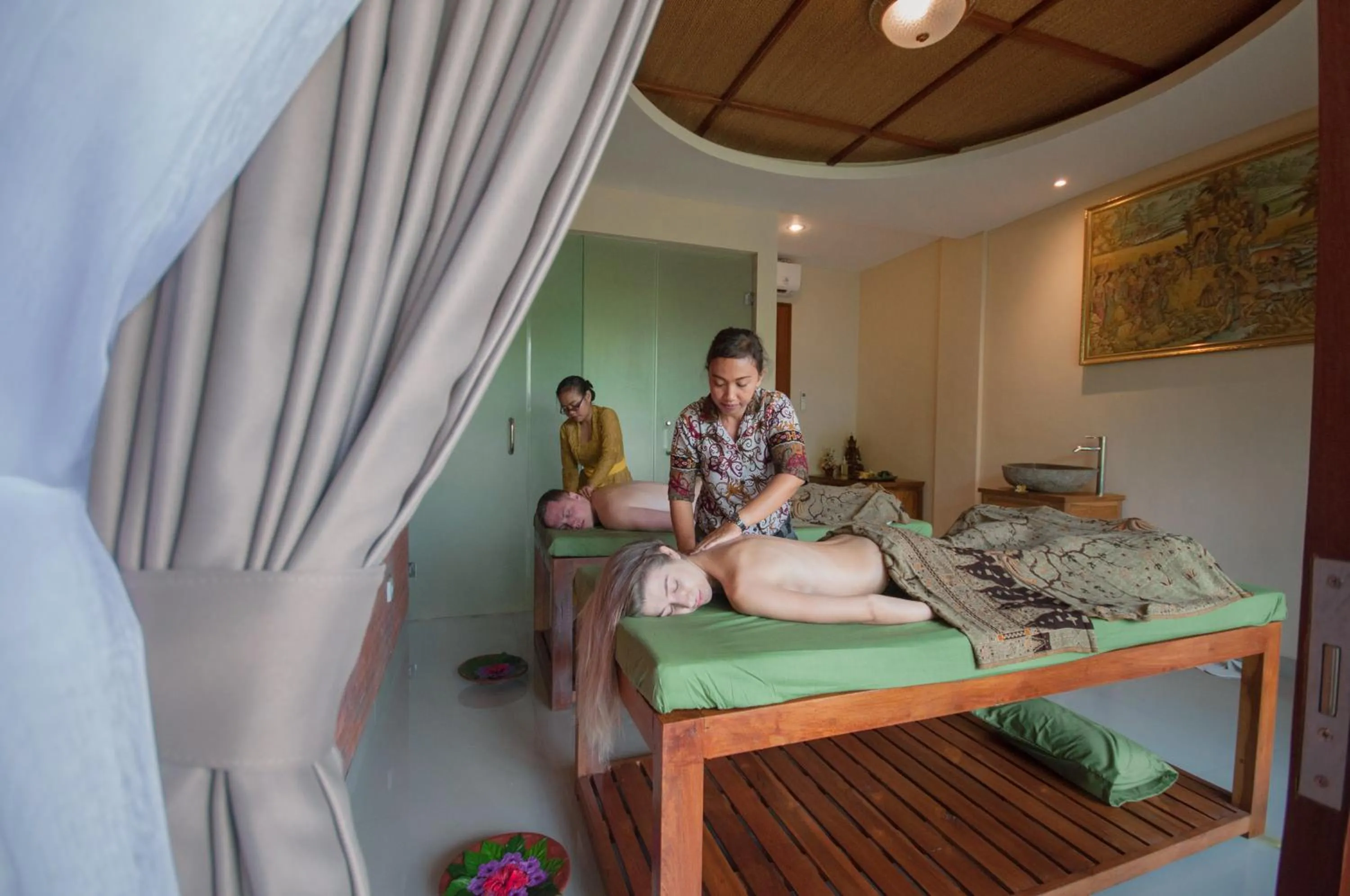 People in Uma Dawa Resort and Spa