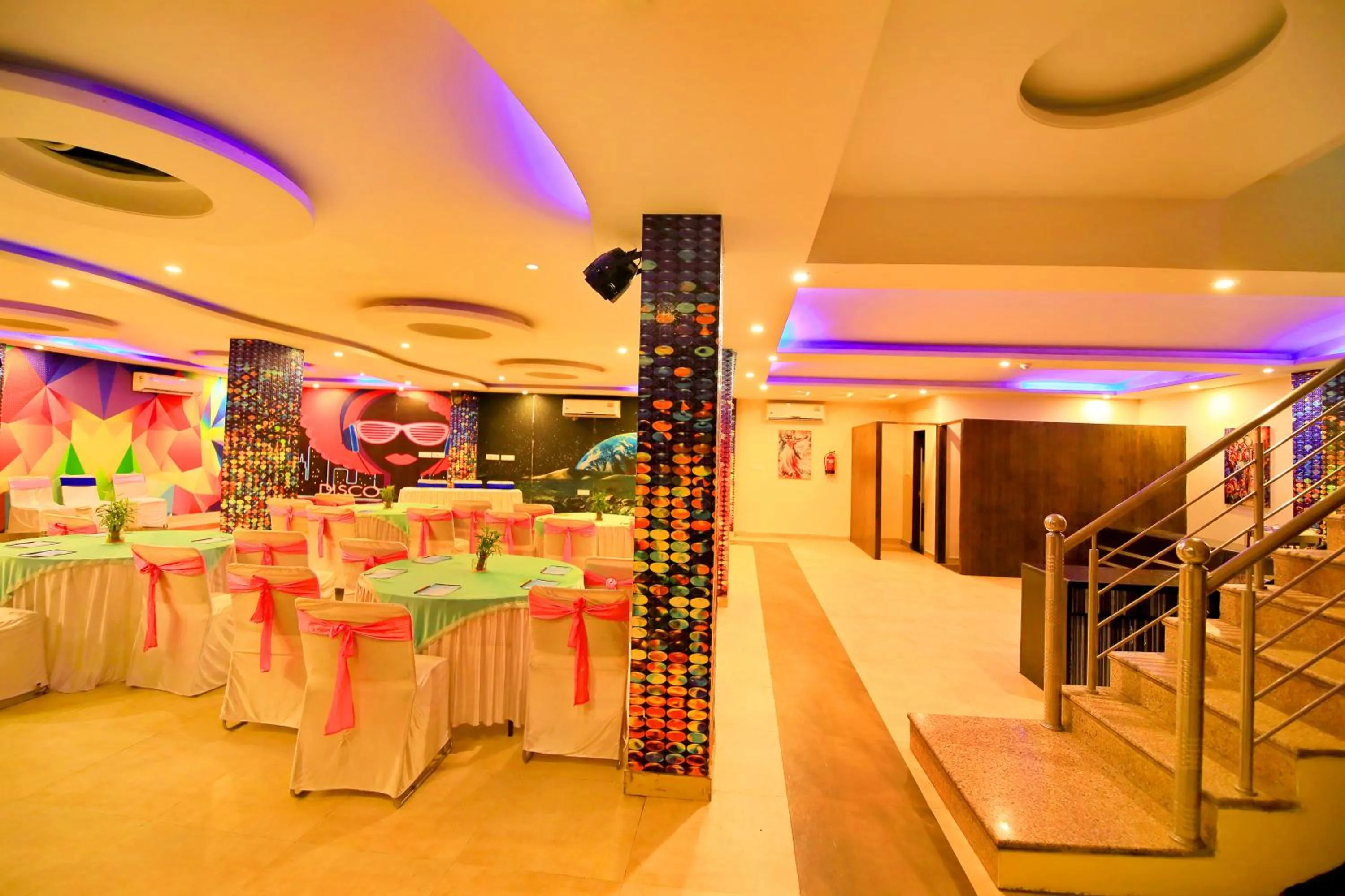 Banquet/Function facilities in V One Pride