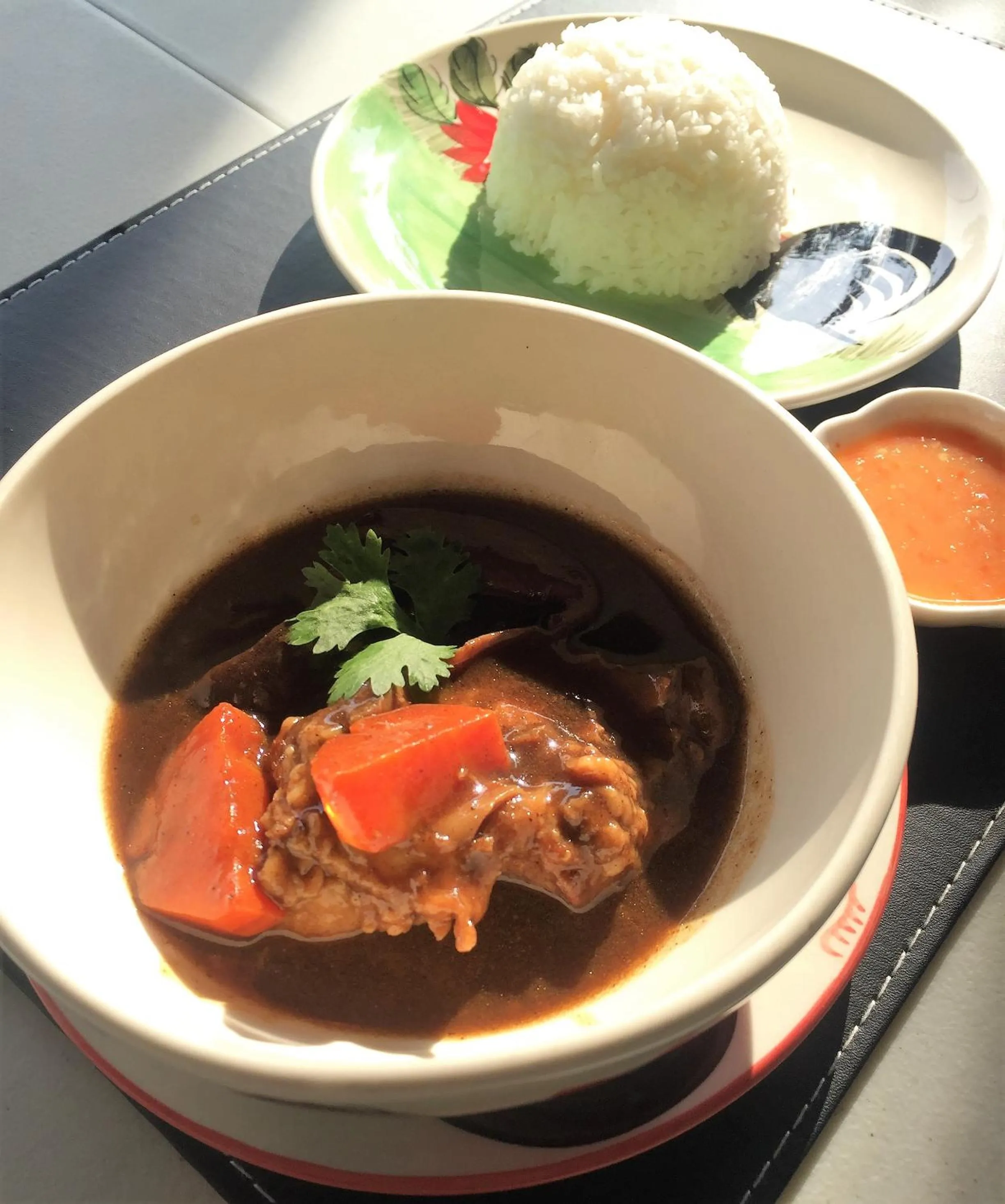 Breakfast in Baan Bangrak Residence