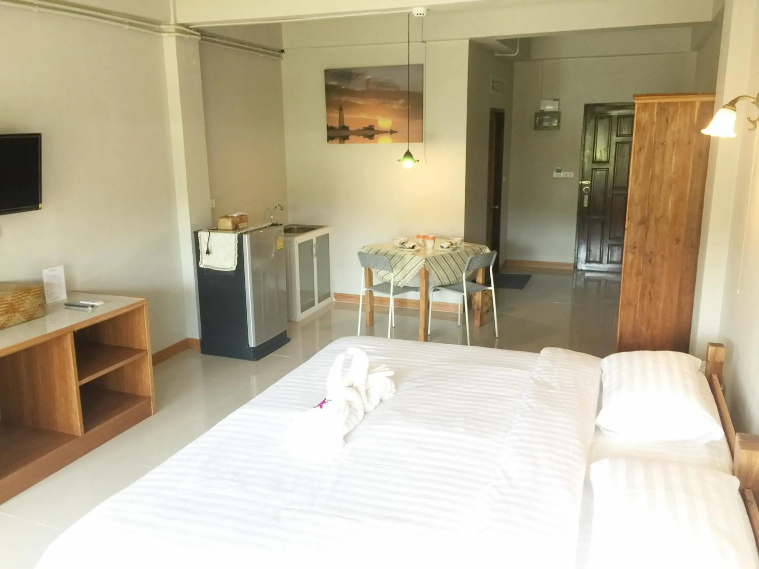 Superior Double Room in Baan Bangrak Residence Superior Double Room in Baan Bangrak Residence