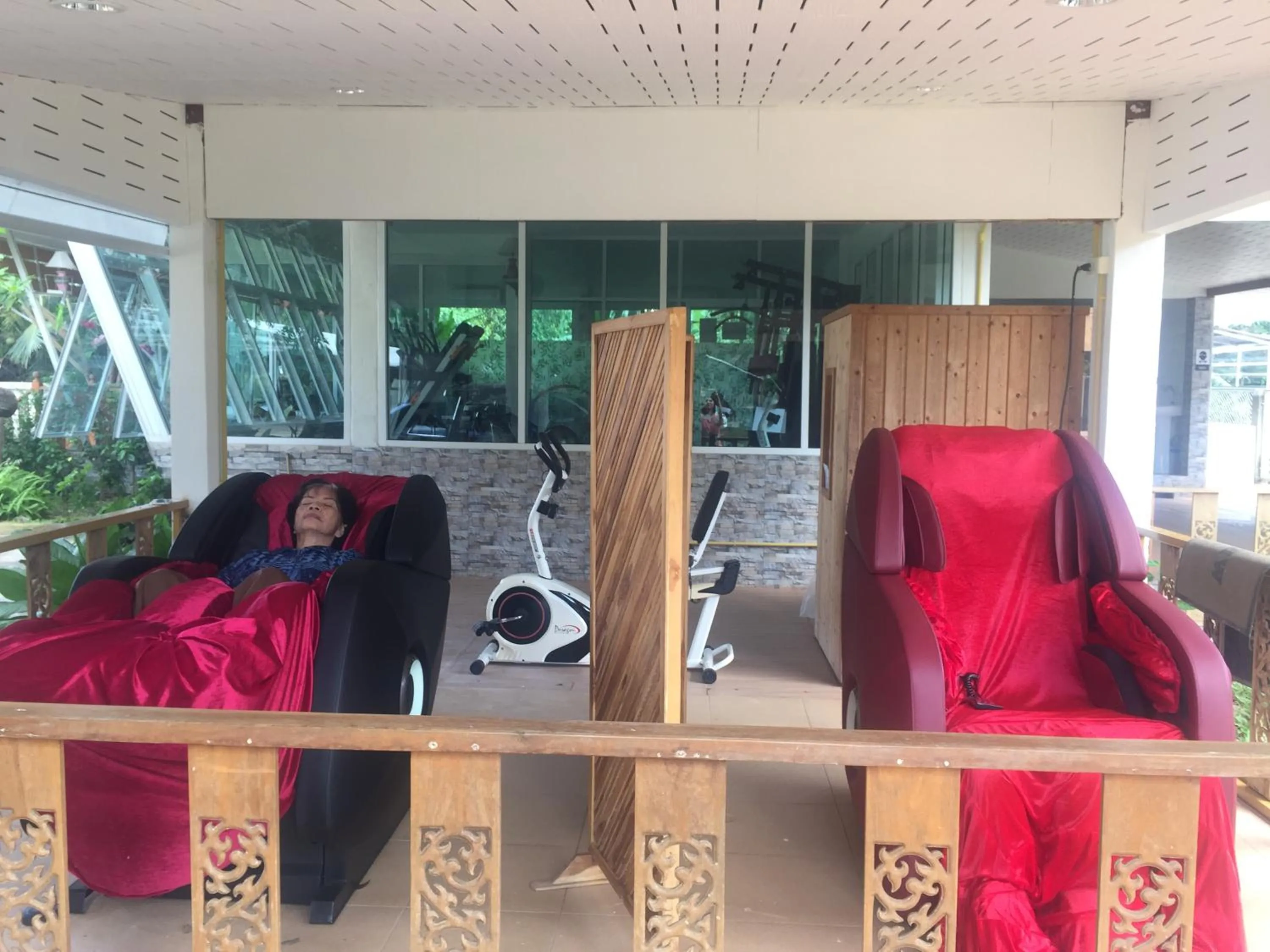 Massage in Baan Bangrak Residence