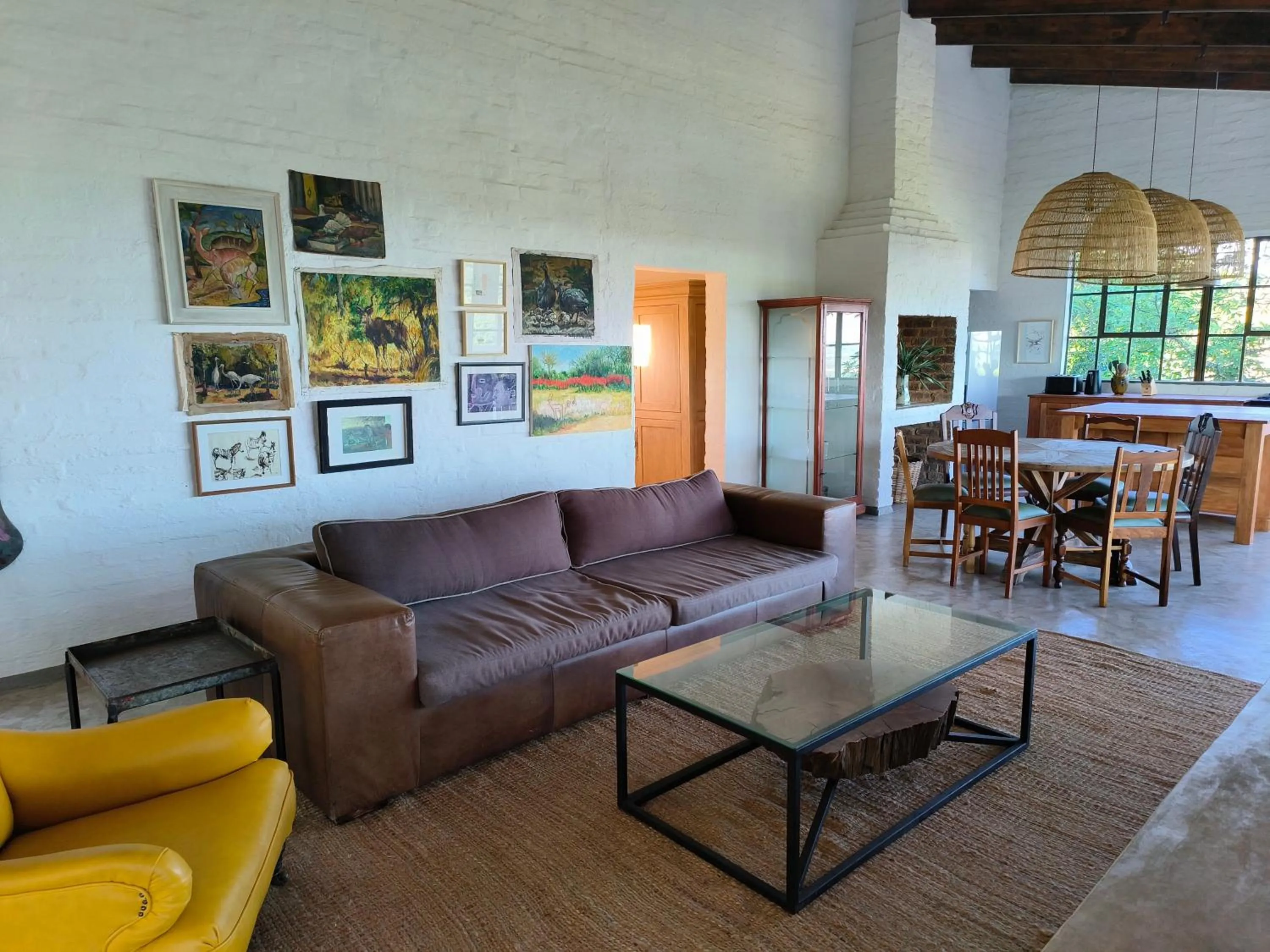 Living room in Eloff Guest House and Gallery