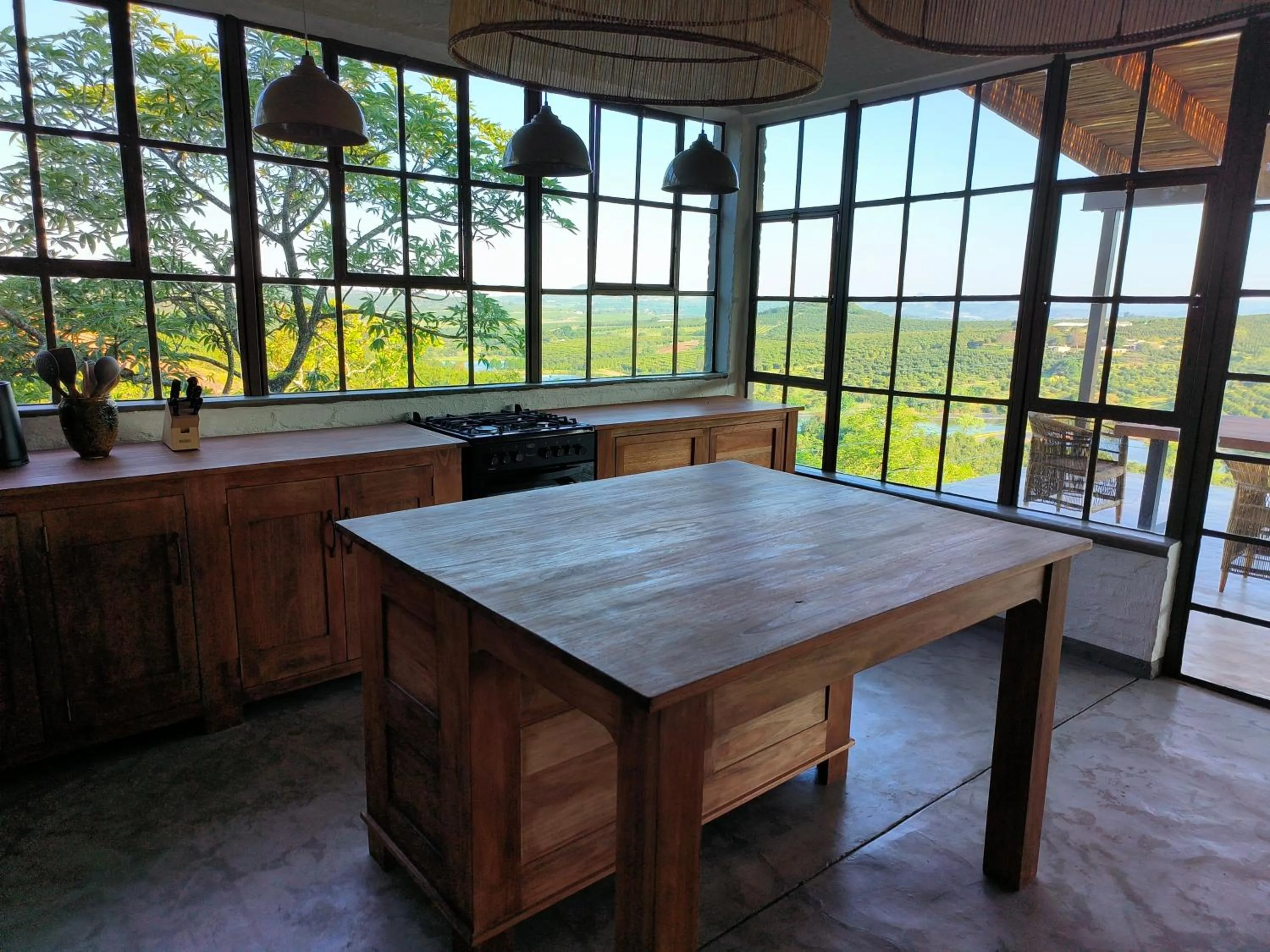 kitchen in Eloff Guest House and Gallery
