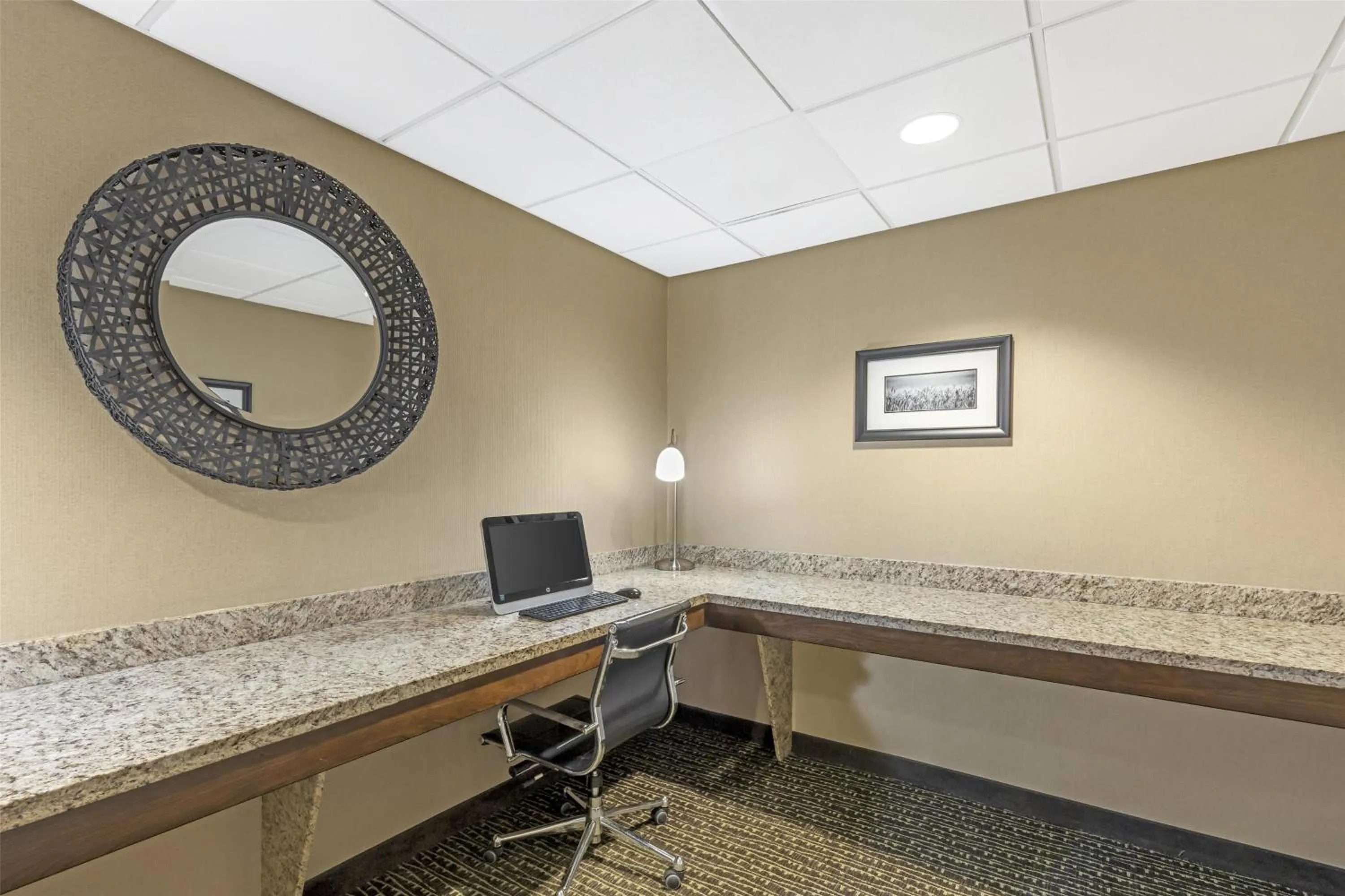 Business facilities in Best Western Plus Havre Inn & Suites