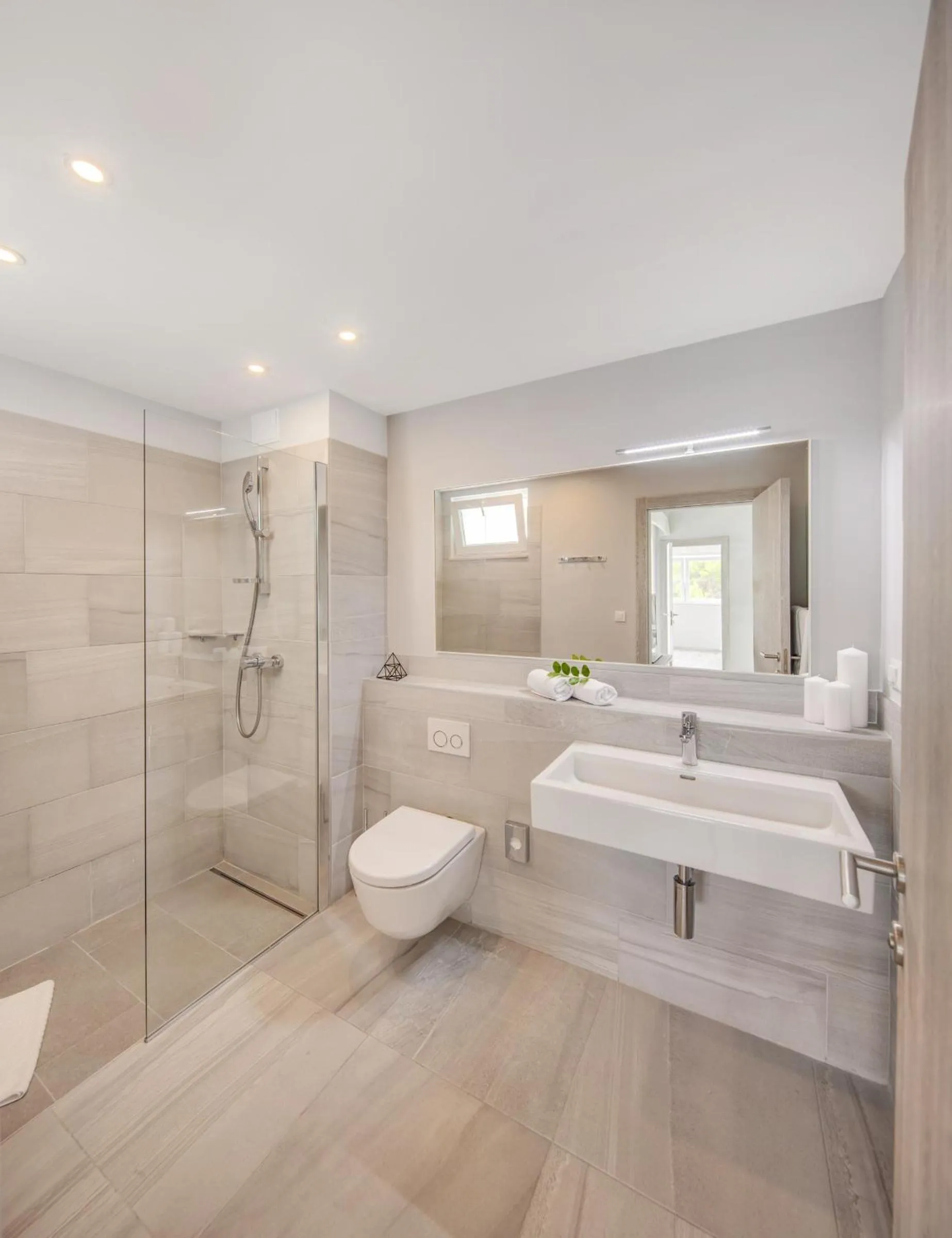 Bathroom in Gava Waterman Milna Resort – All Inclusive