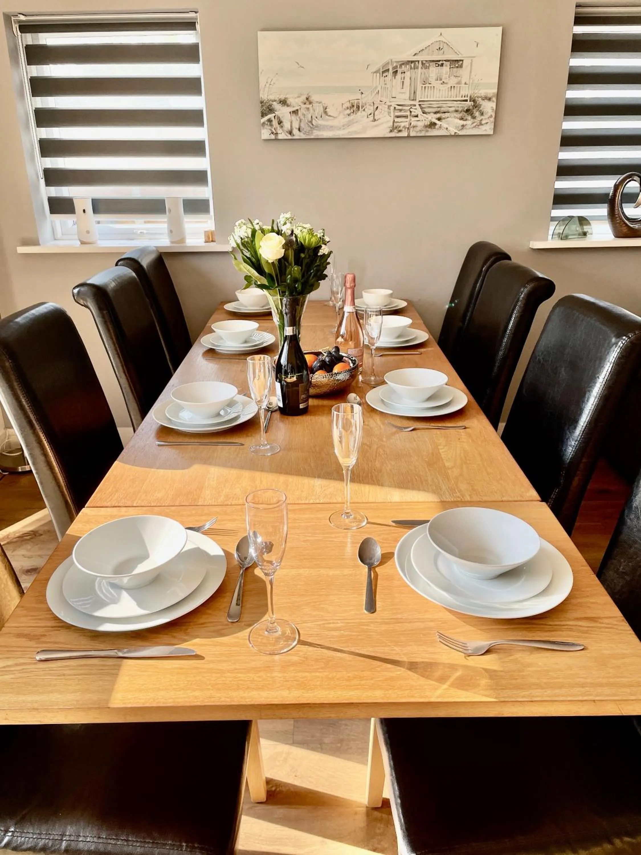 Restaurant/places to eat in Four Corners Holiday Home Hot Tub & Sauna