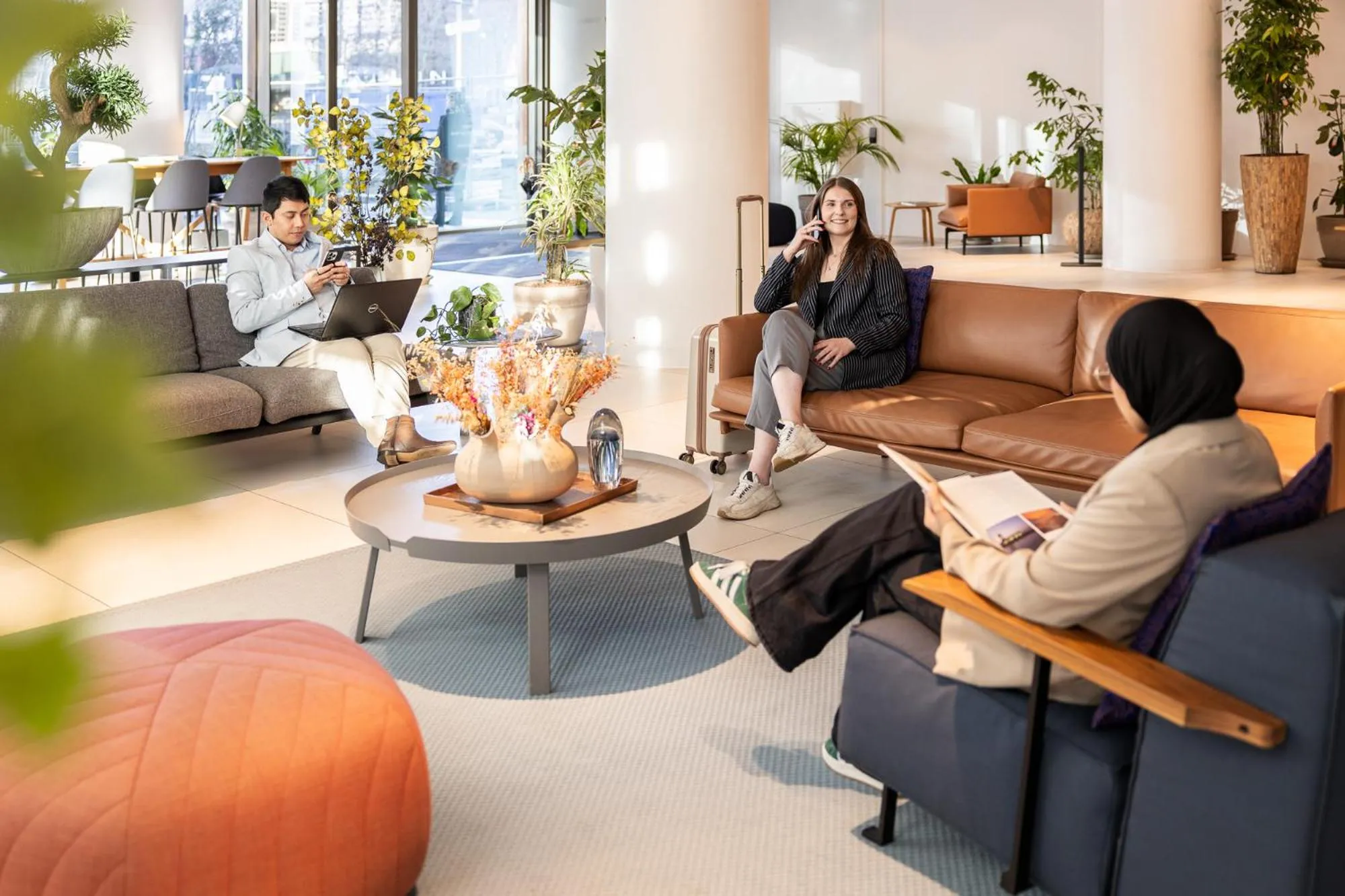 Lobby or reception in PREMIER SUITES Rotterdam