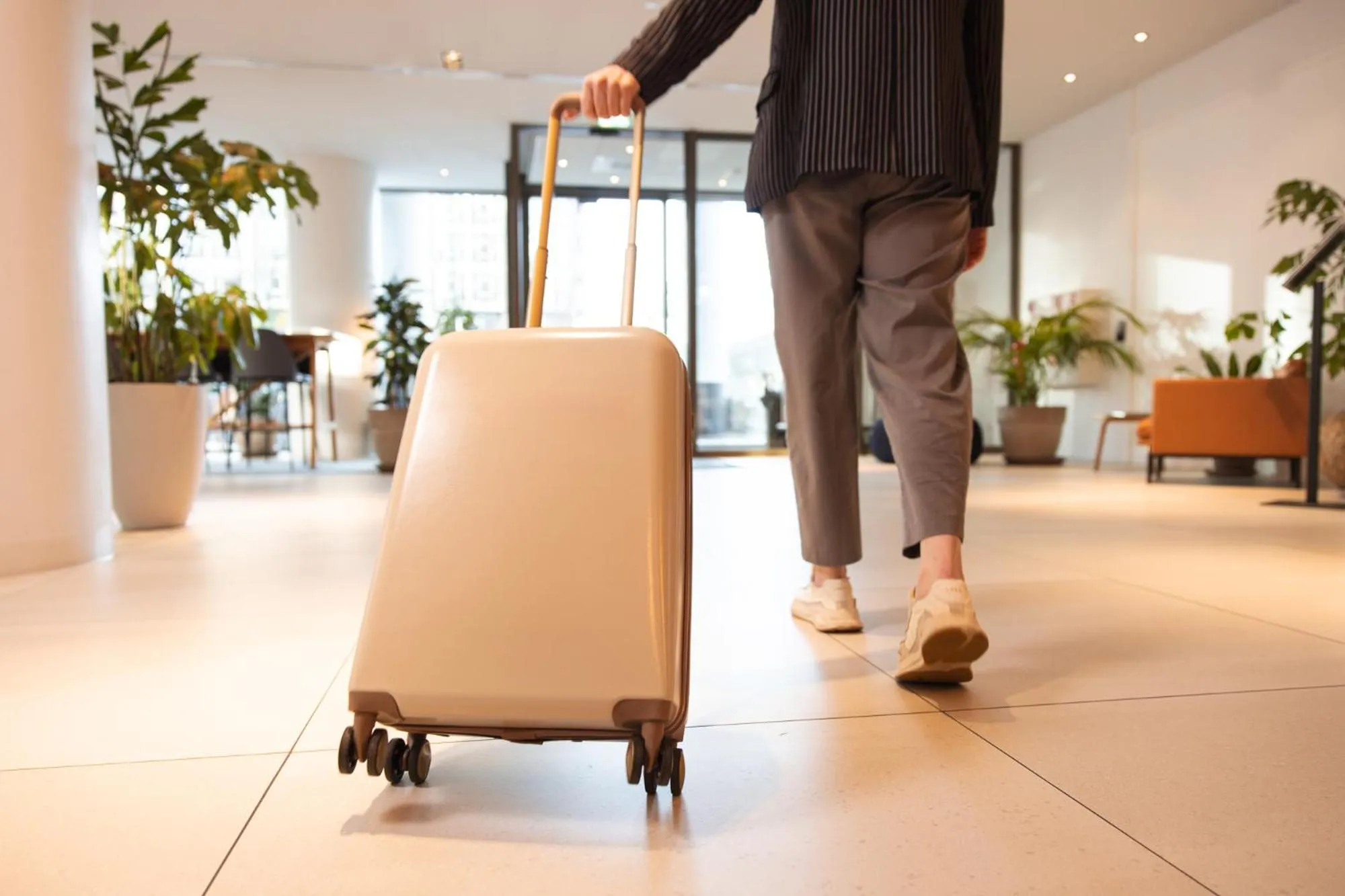 Lobby or reception in PREMIER SUITES Rotterdam