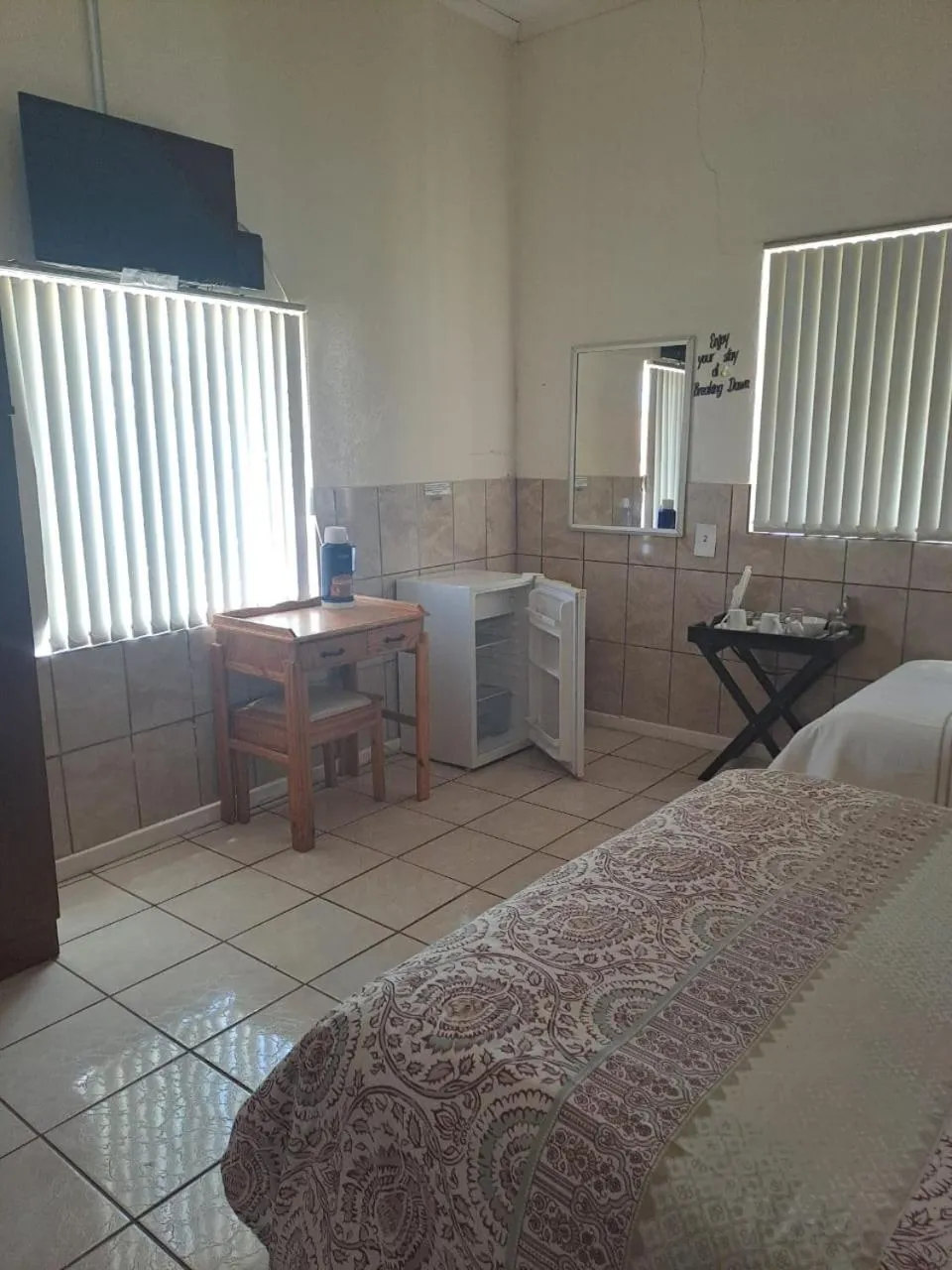 Bed in Breaking Dawn