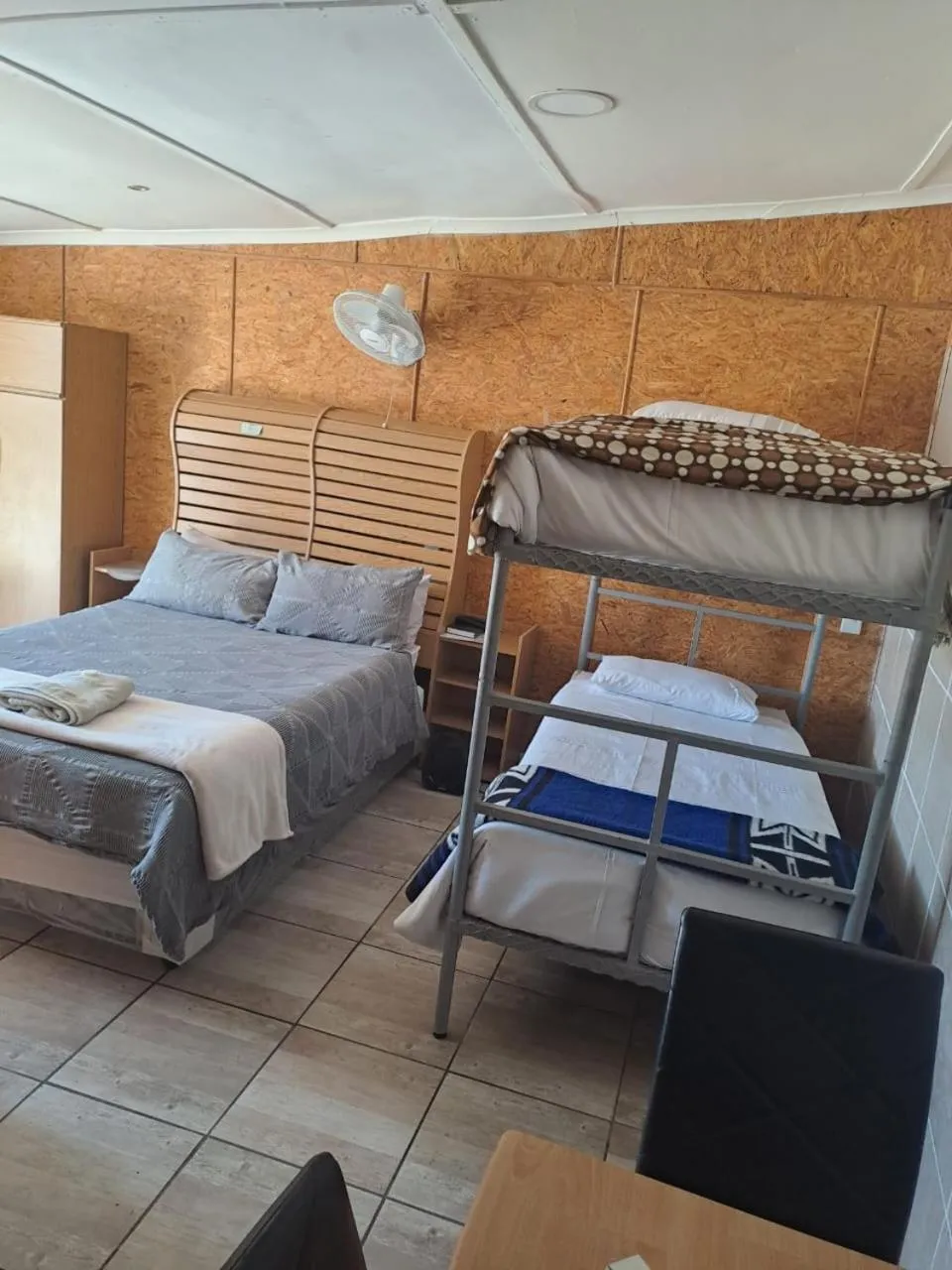 Bed in Breaking Dawn