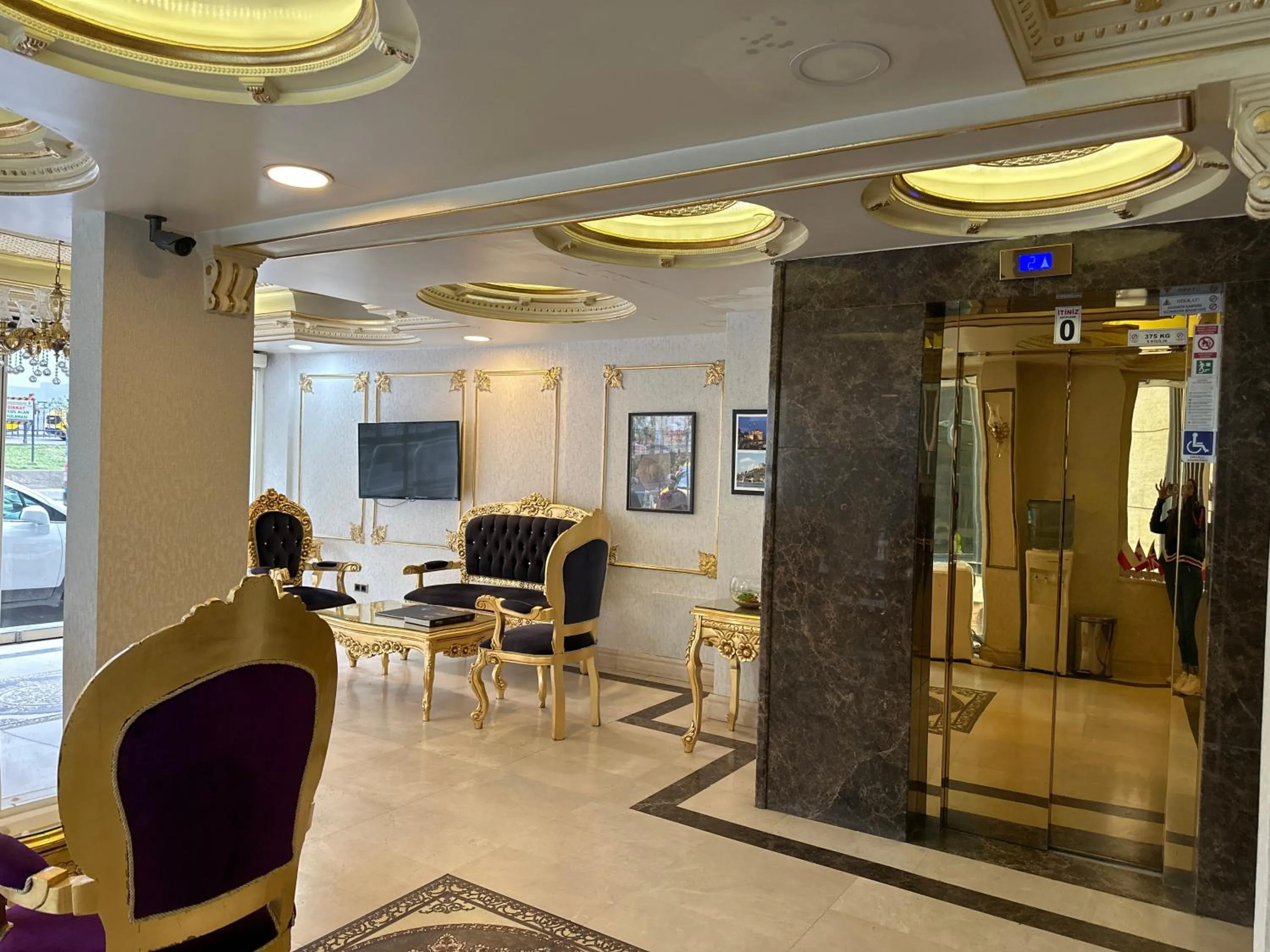 Lobby or reception in Napolyon hotel