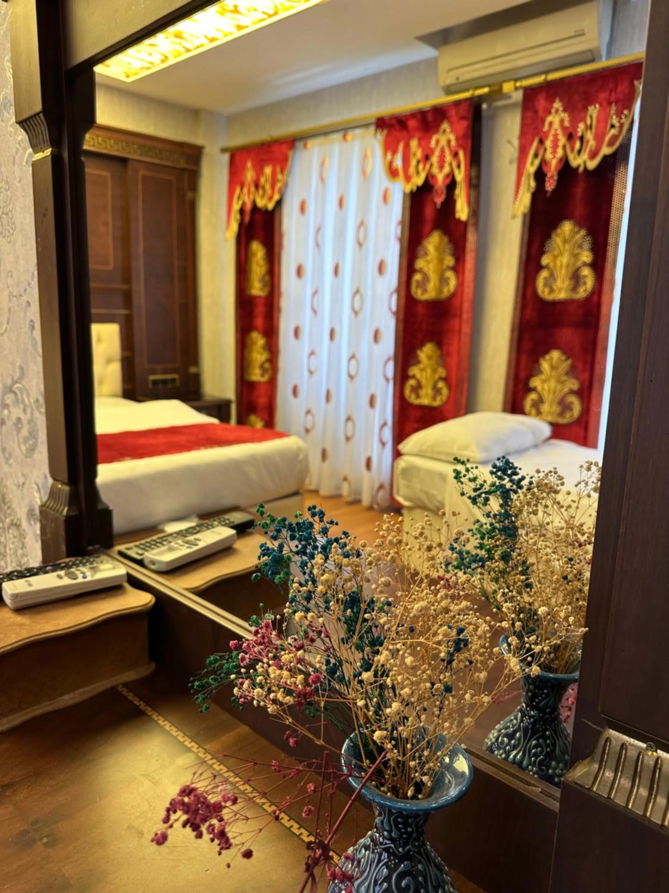 Bedroom in Napolyon hotel