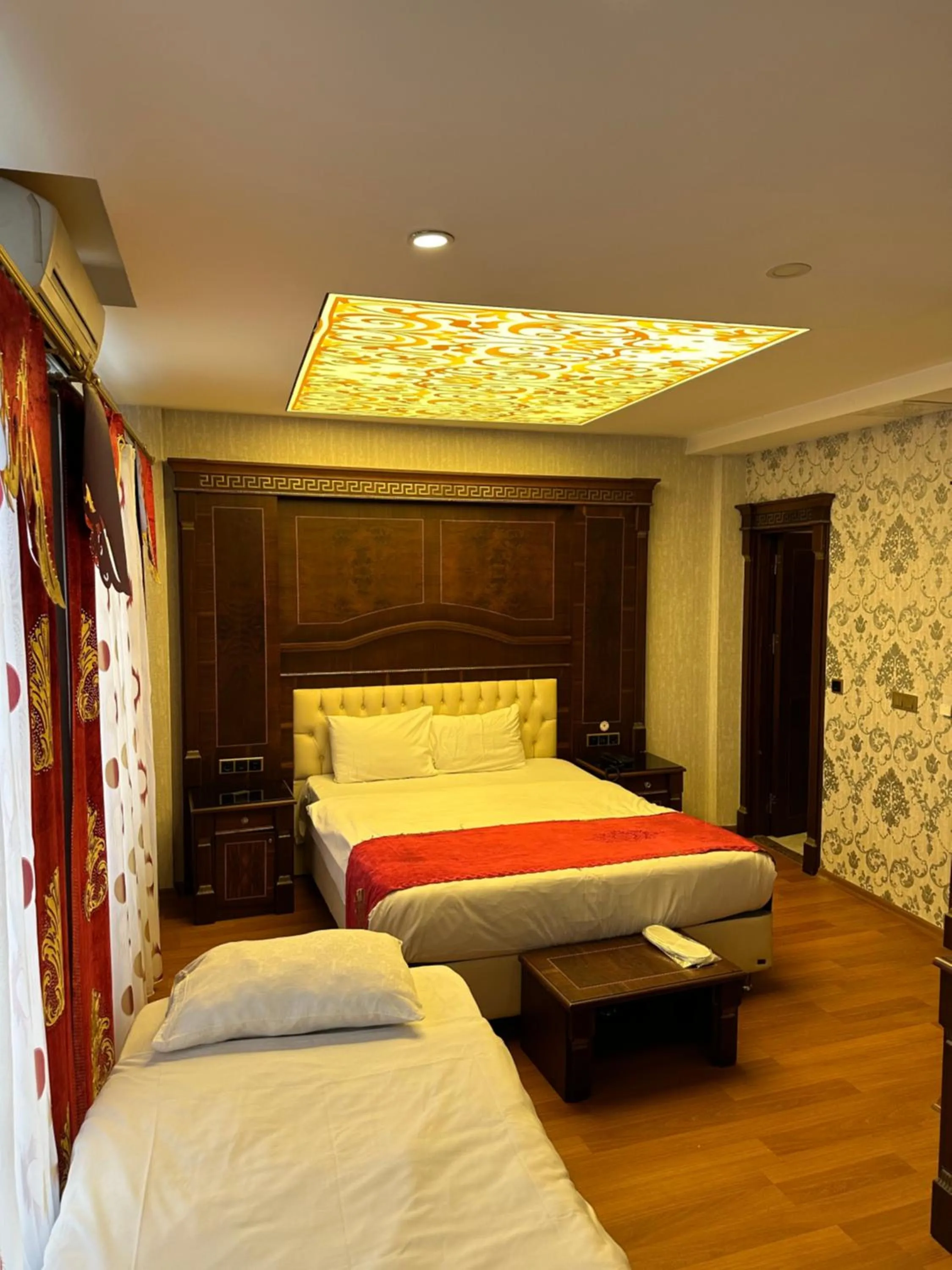 Bedroom in Napolyon hotel