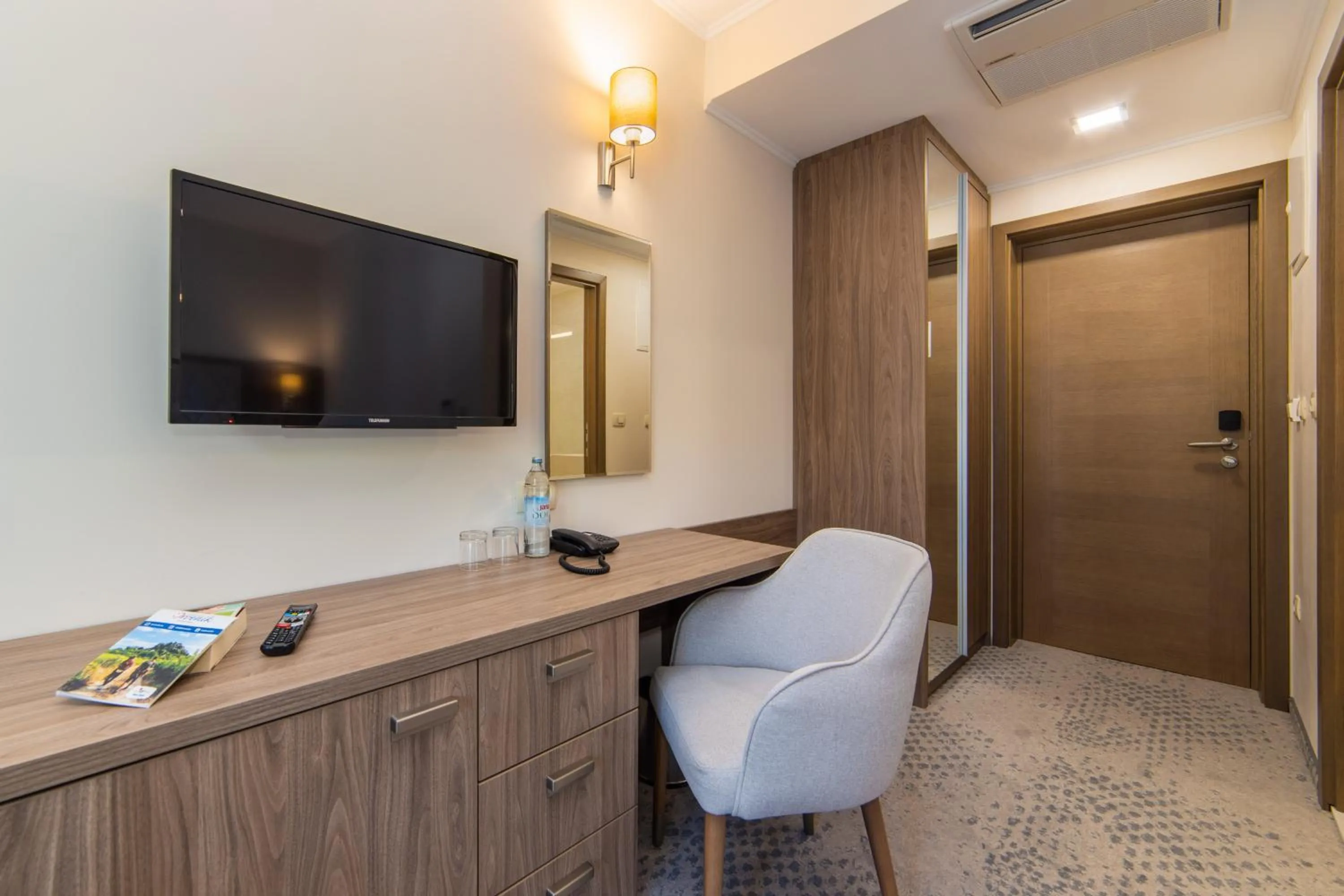 Photo of the whole room in Hotel Bella Vista