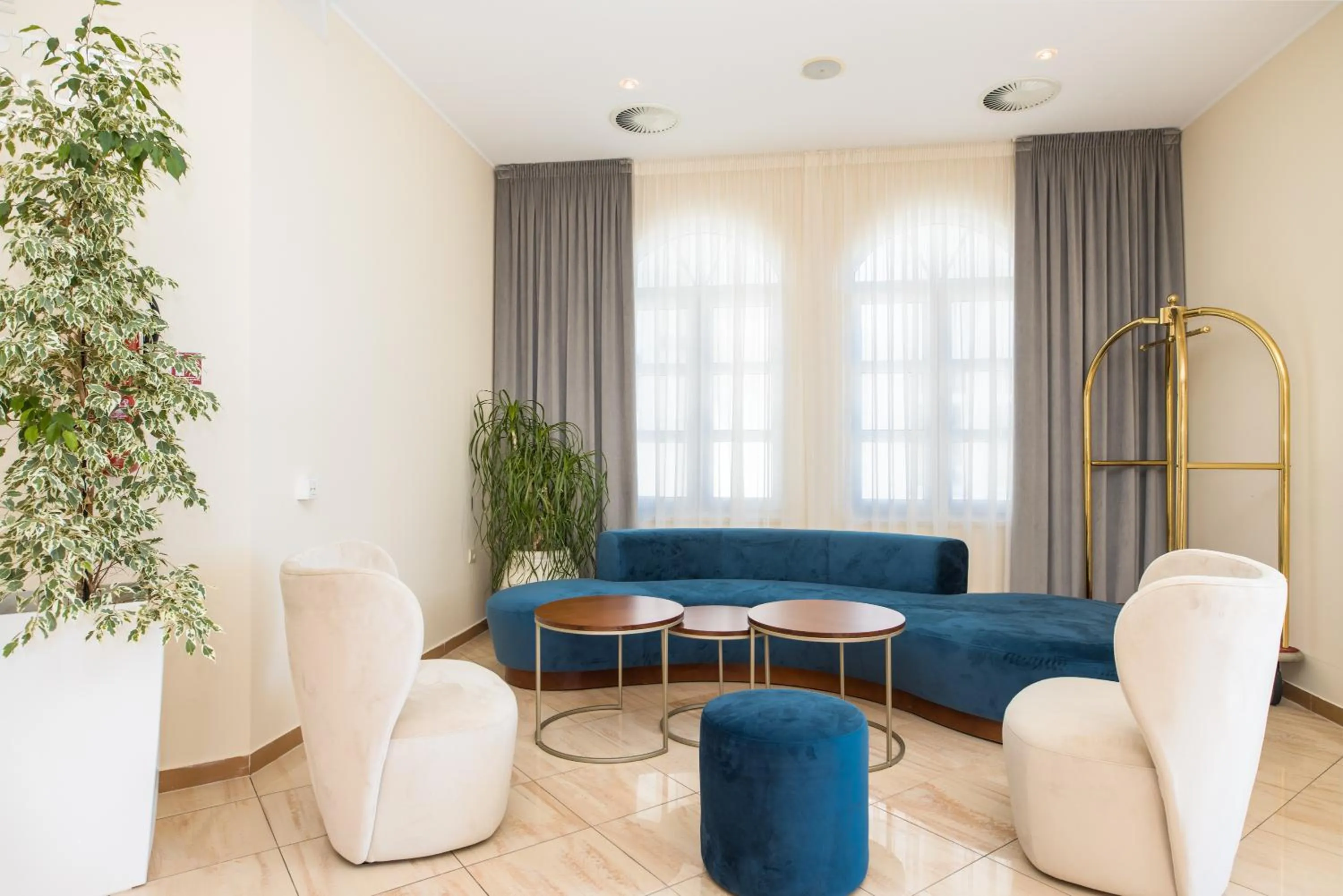 Seating area in Hotel Bella Vista