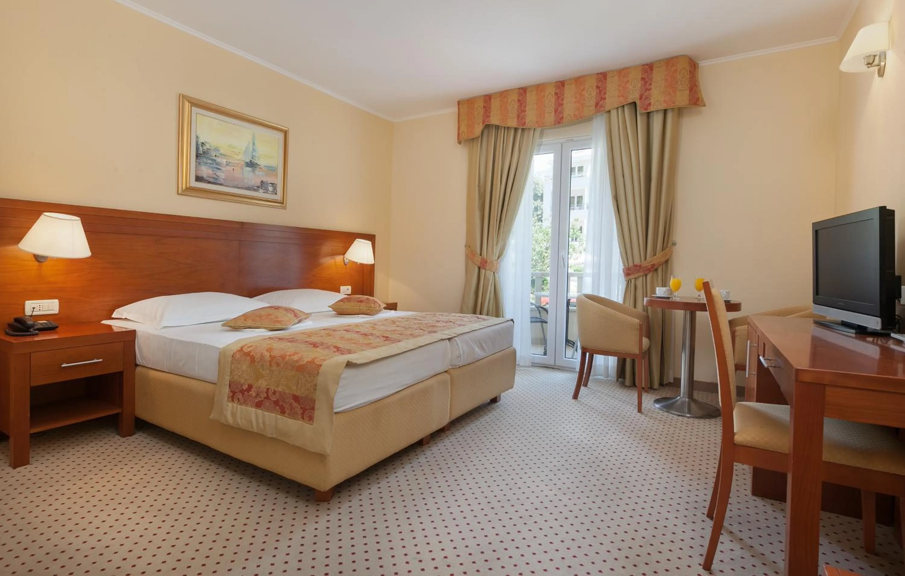 Photo of the whole room, Bed in Hotel Bella Vista