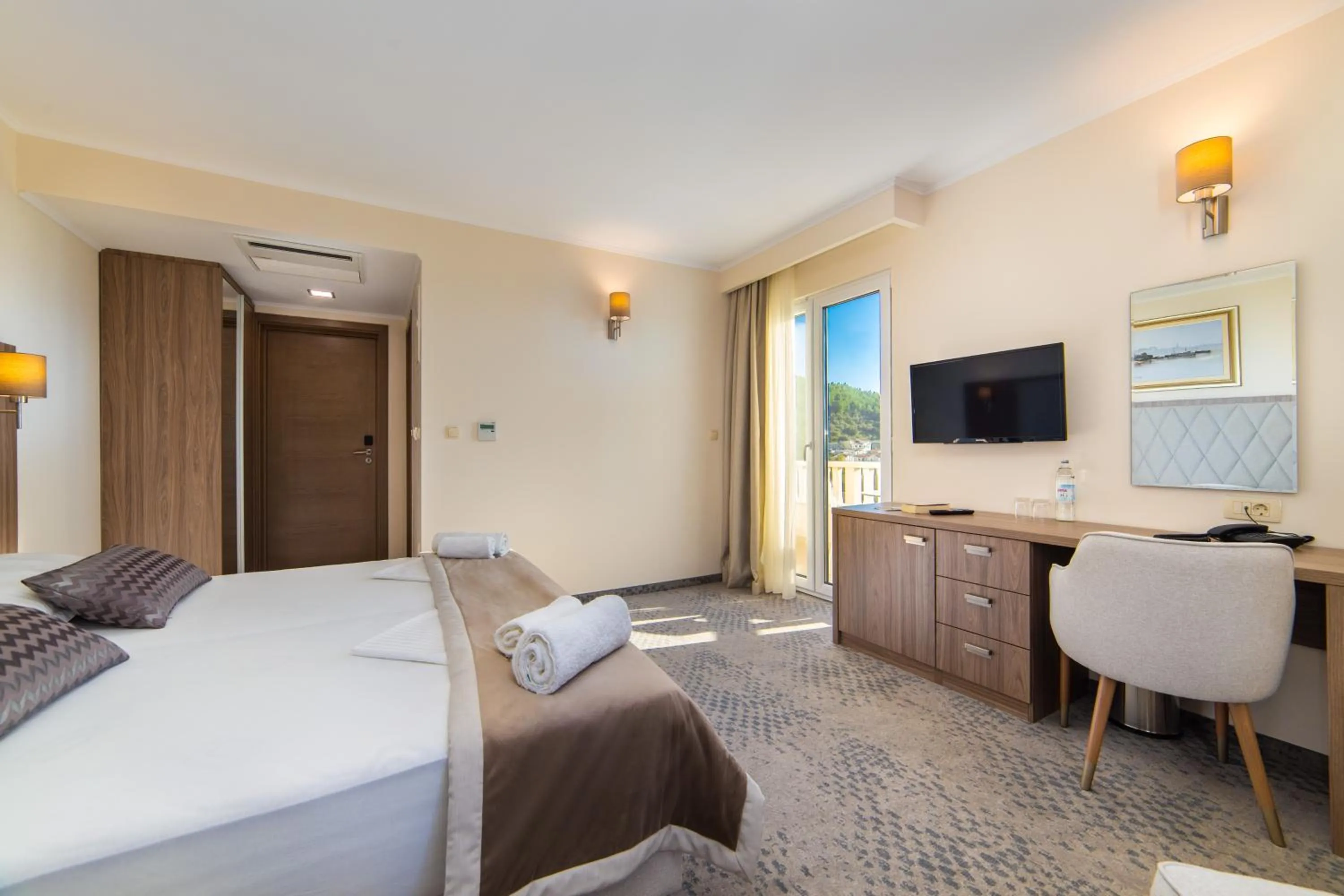 Bedroom, Bed in Hotel Bella Vista