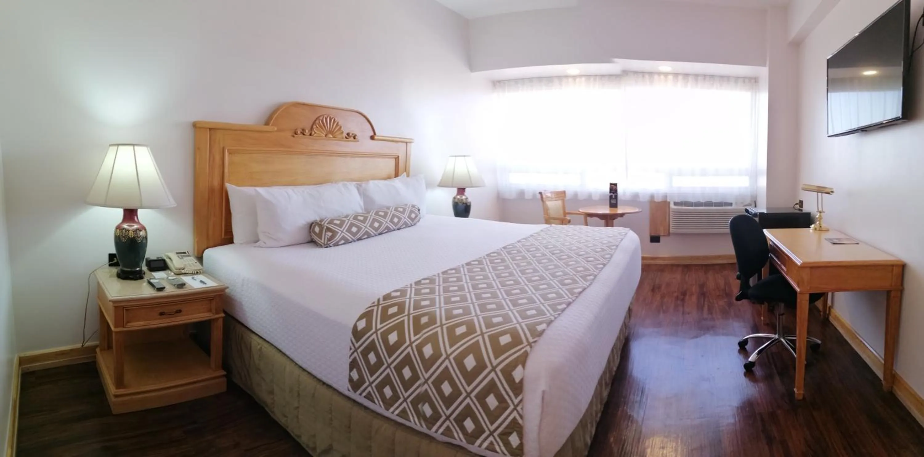 Bed in Hotel Las Americas