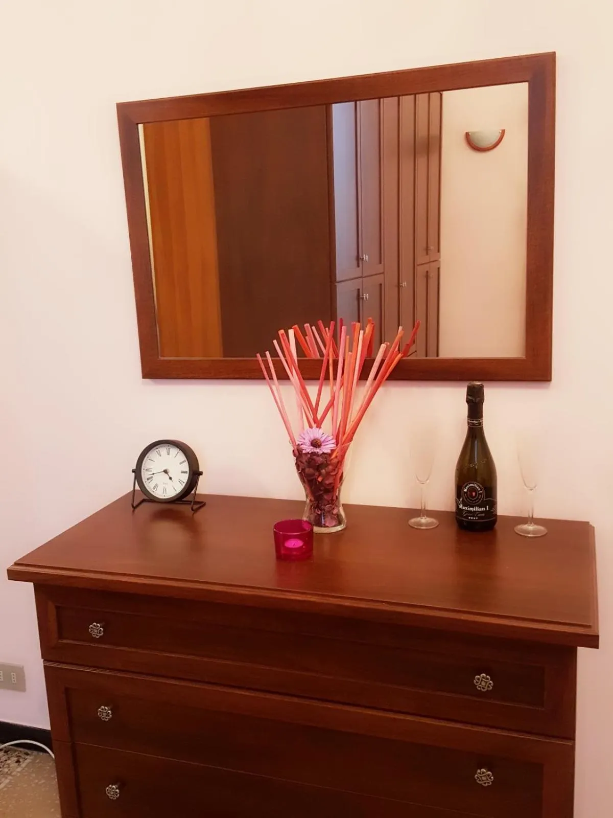 Photo of the whole room in Royal Suite