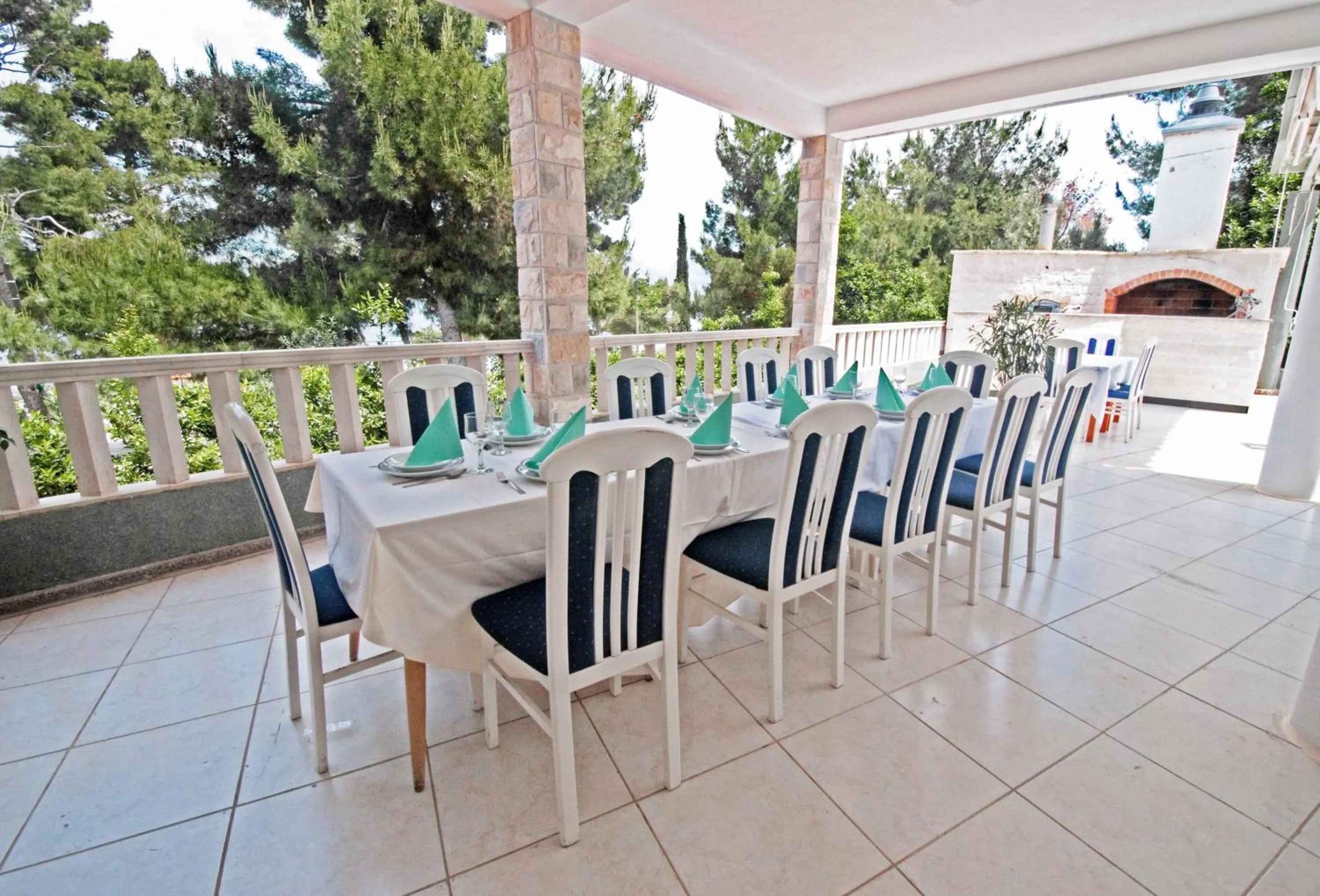 Restaurant/places to eat in Hotel Sveti Kriz