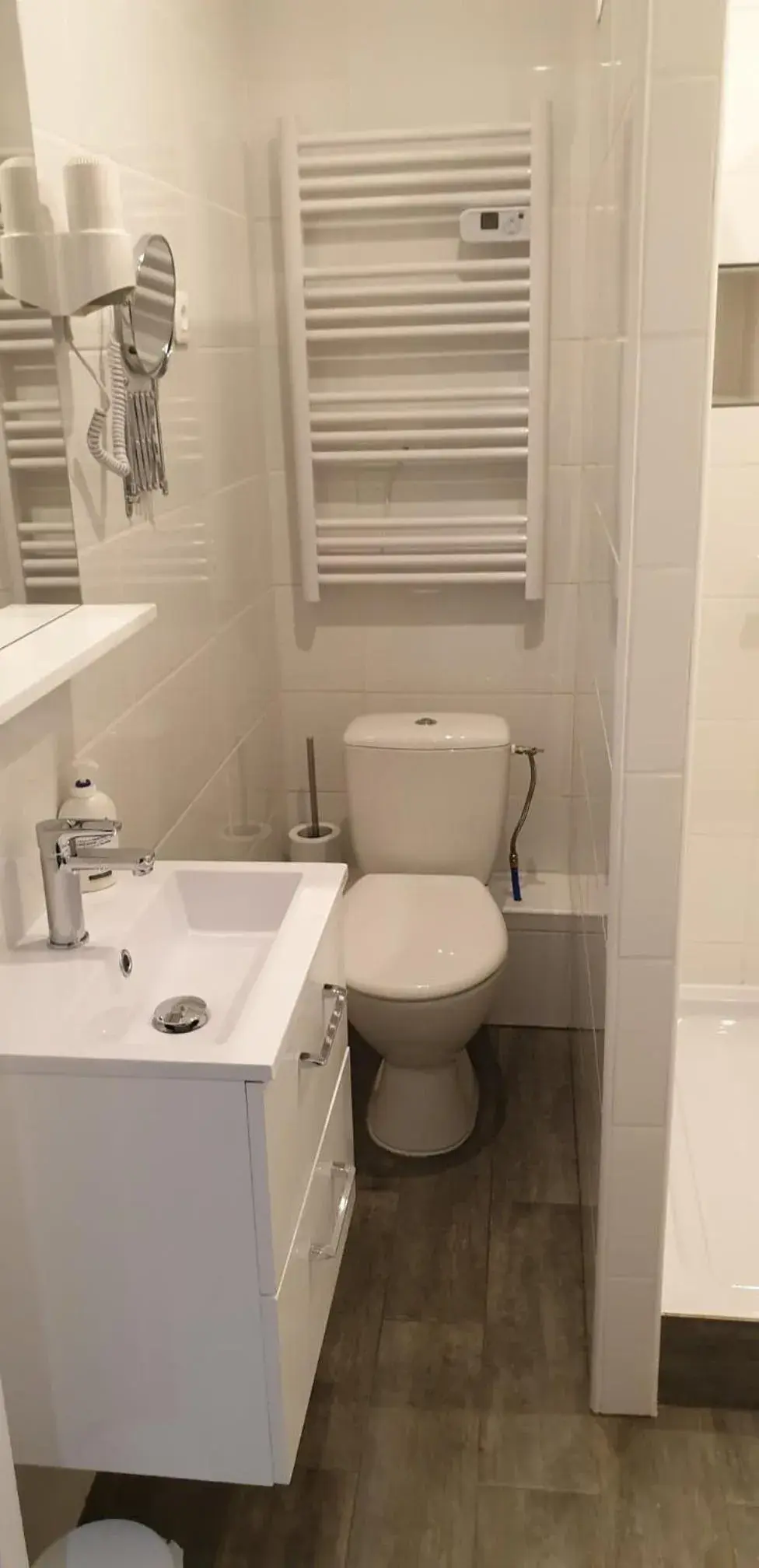 Double Room with Private Bathroom - single occupancy in La Pouillyzotte Double Room with Private Bathroom - single occupancy in La Pouillyzotte