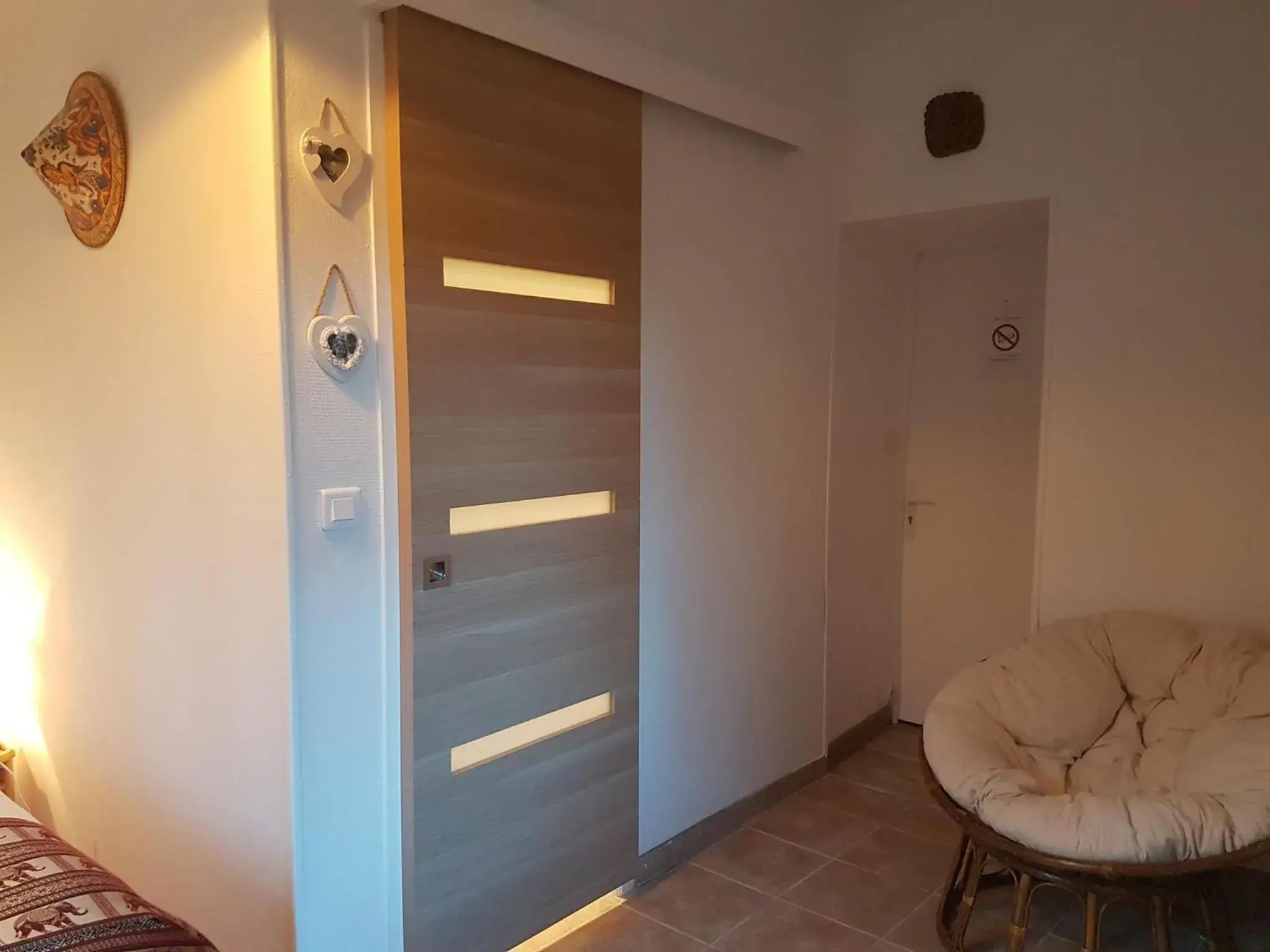 Quadruple Room with Private Bathroom - single occupancy in La Pouillyzotte Quadruple Room with Private Bathroom - single occupancy in La Pouillyzotte