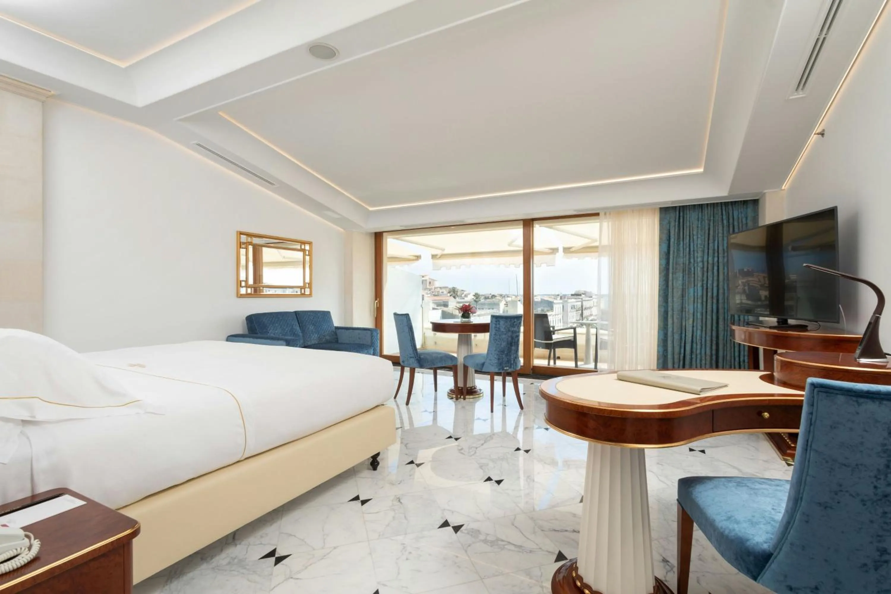 Photo of the whole room, Bed in Ortea Palace Hotel, Sicily, Autograph Collection