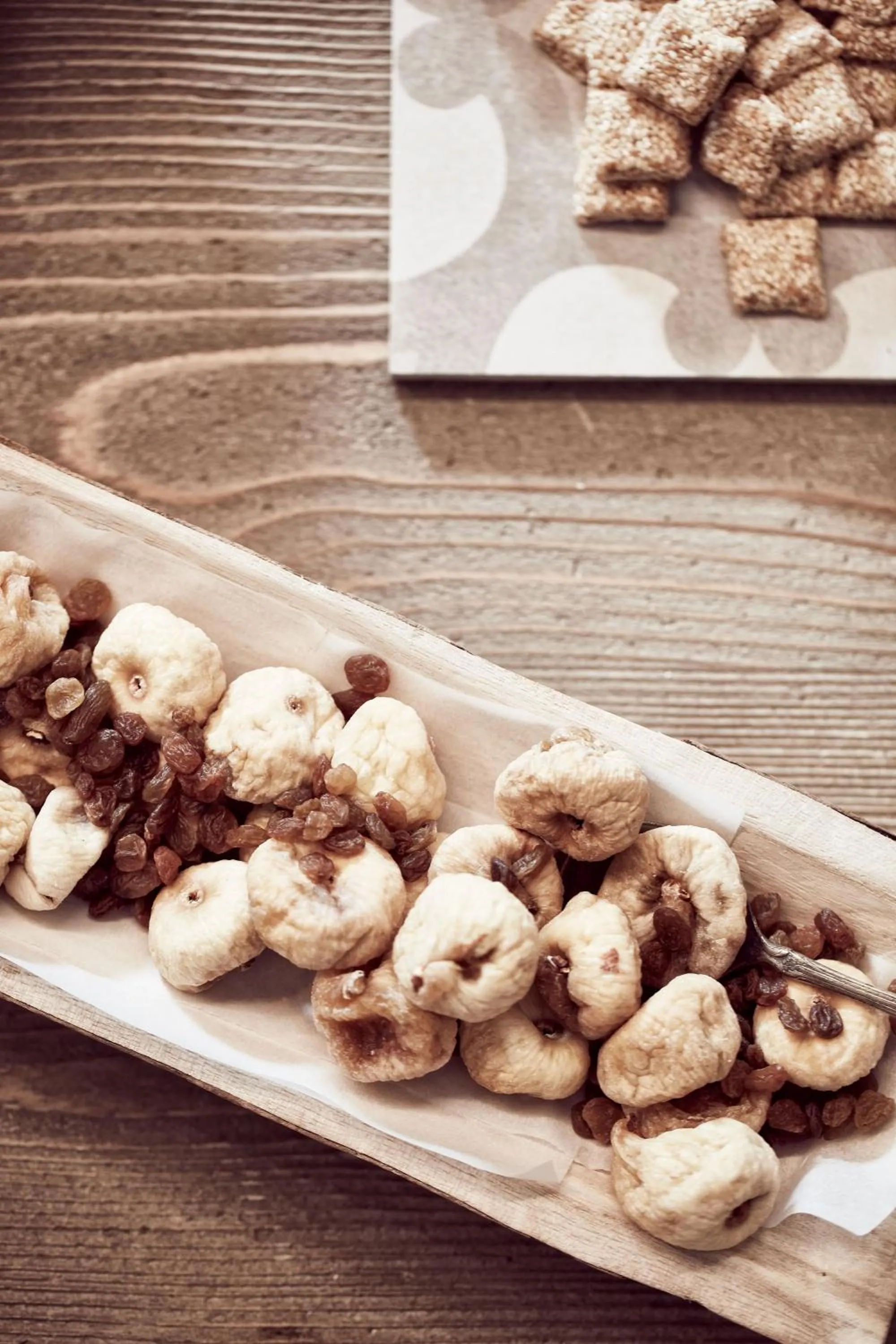 Food and drinks in 18 Micon Str.