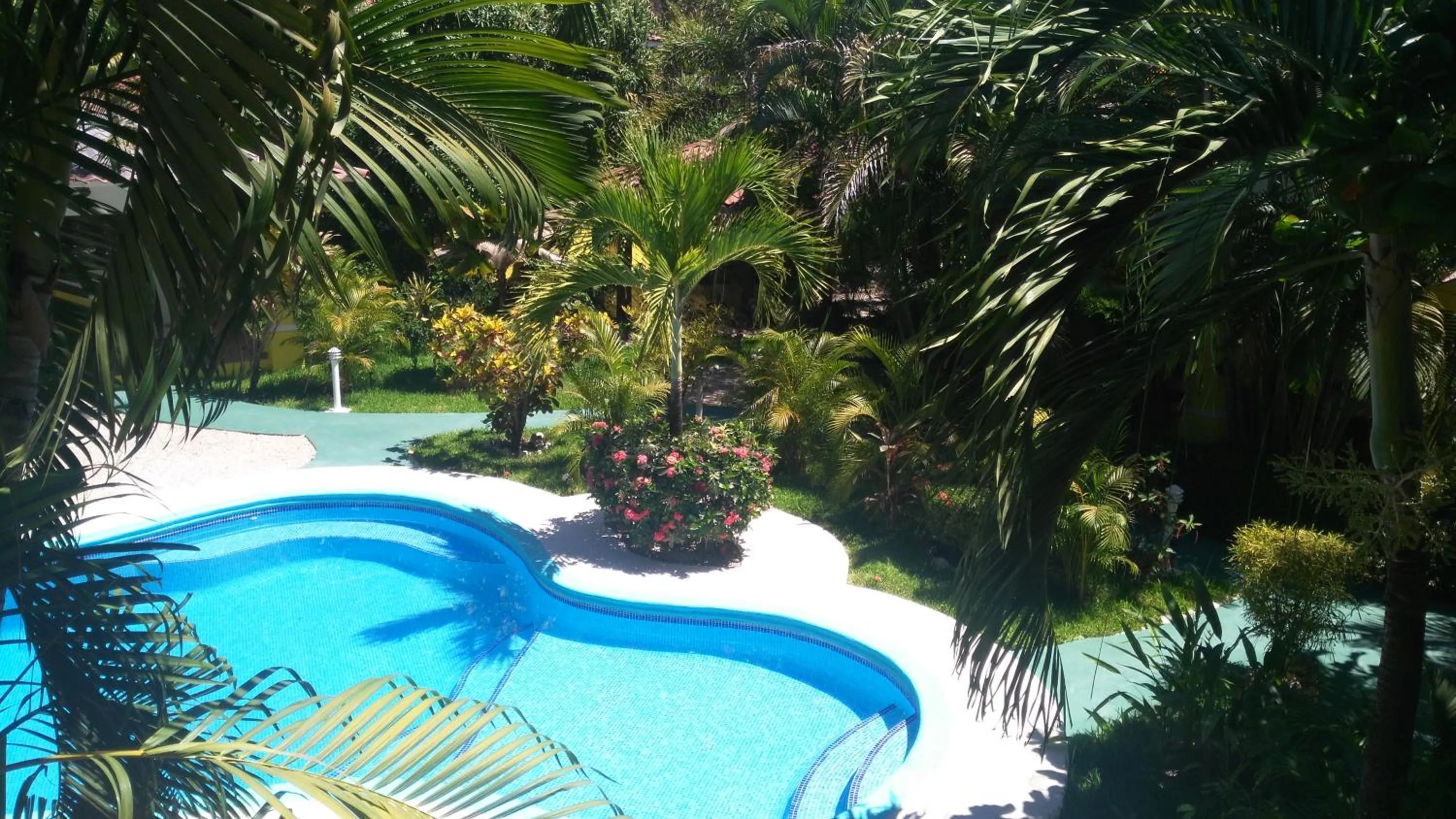 Garden view in Villas Verdes