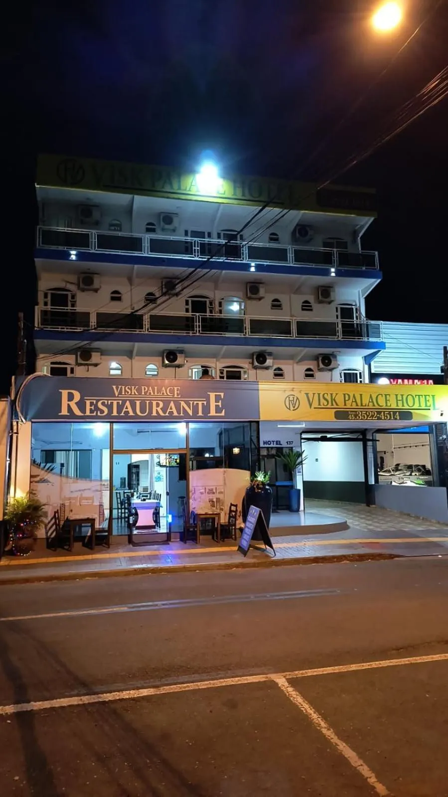 Visk Palace Hotel e Restaurante