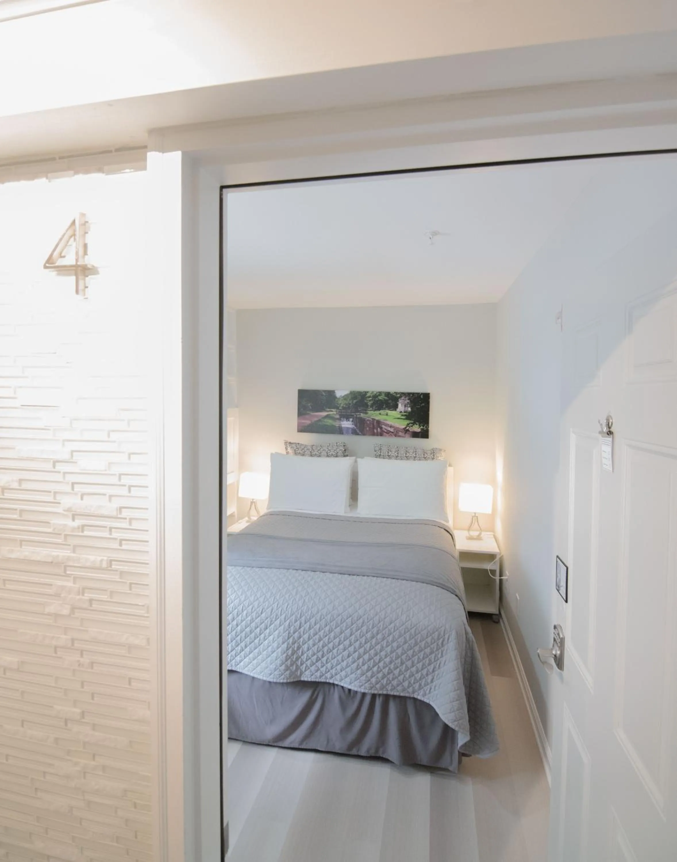 Bed in The Georgetown House Inn