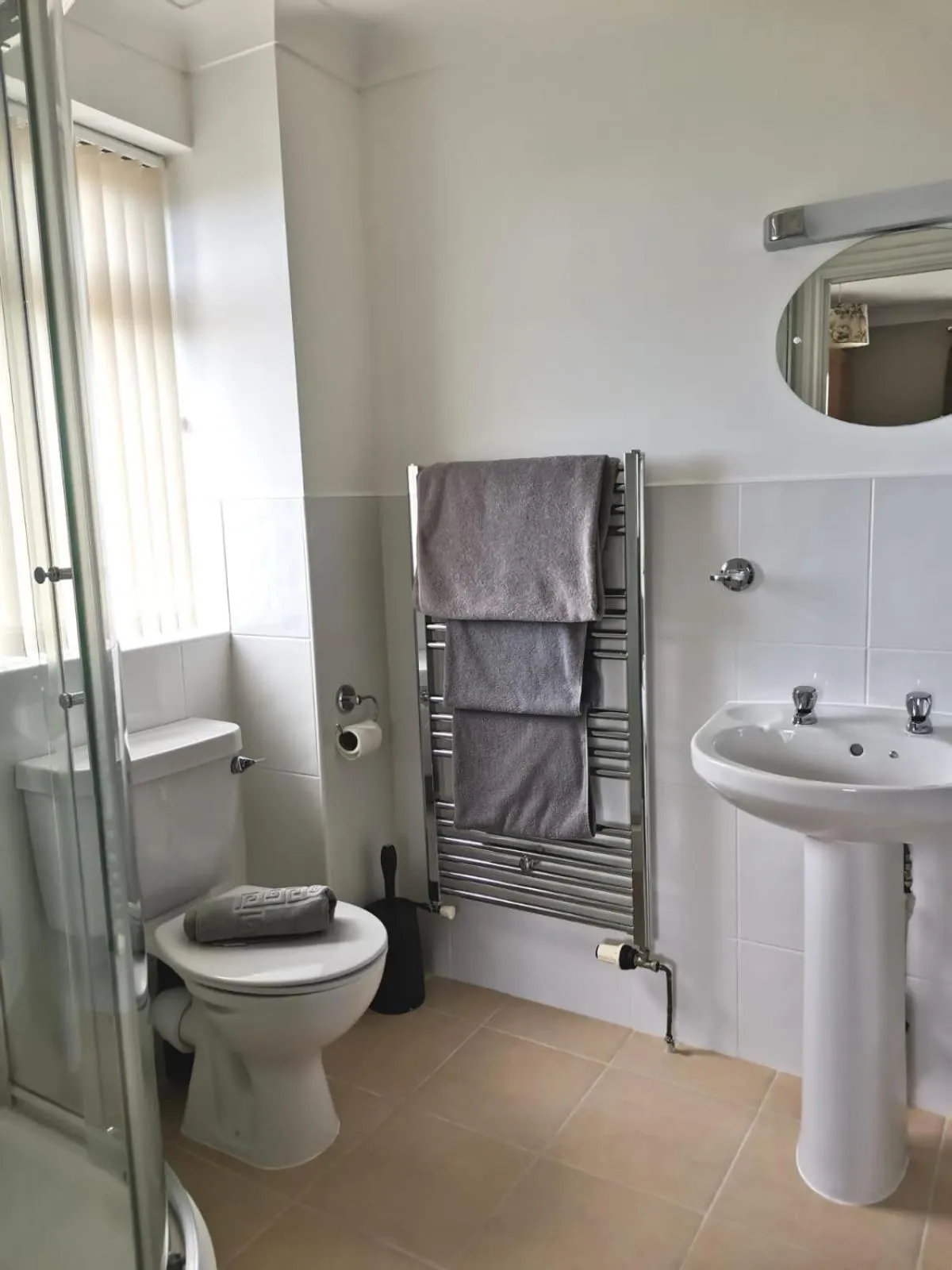 Bathroom in Church Farm Guest House