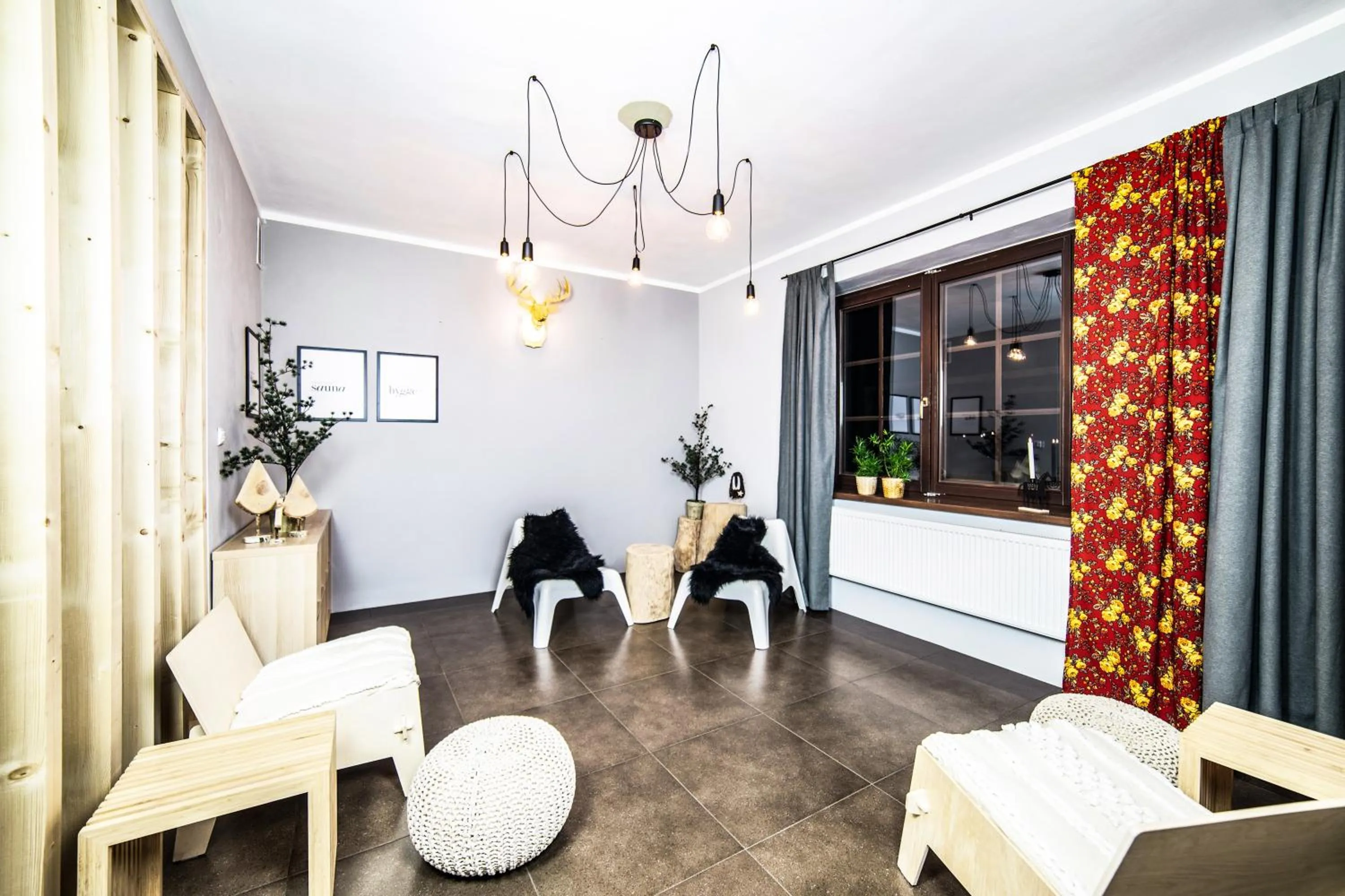 Seating area in Bystry Comfort