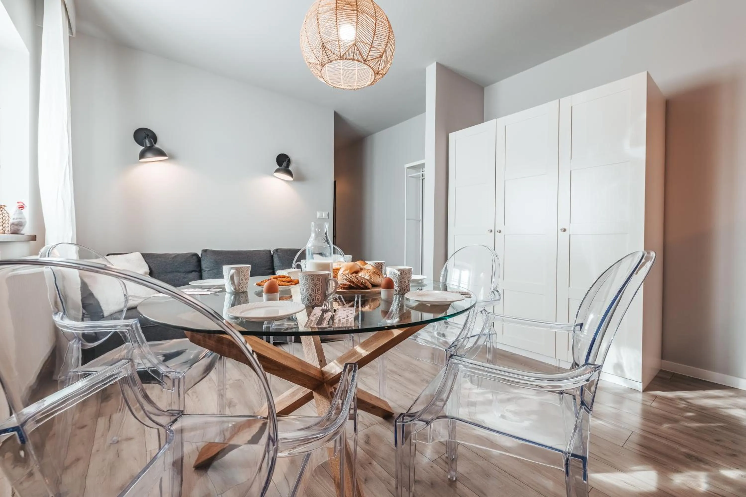 Dining area in Bystry Comfort