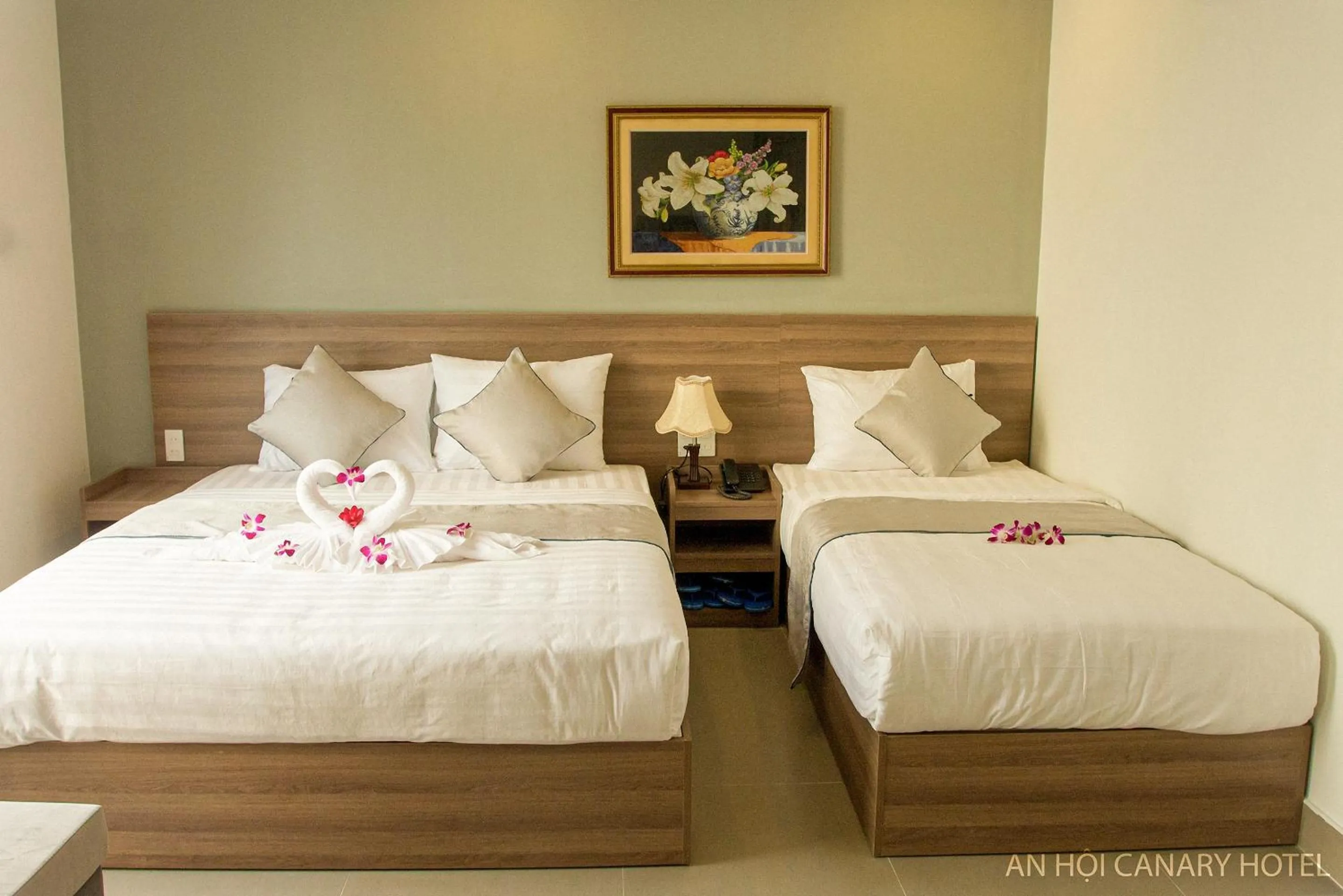 Bed in An Hoi Canary Hotel