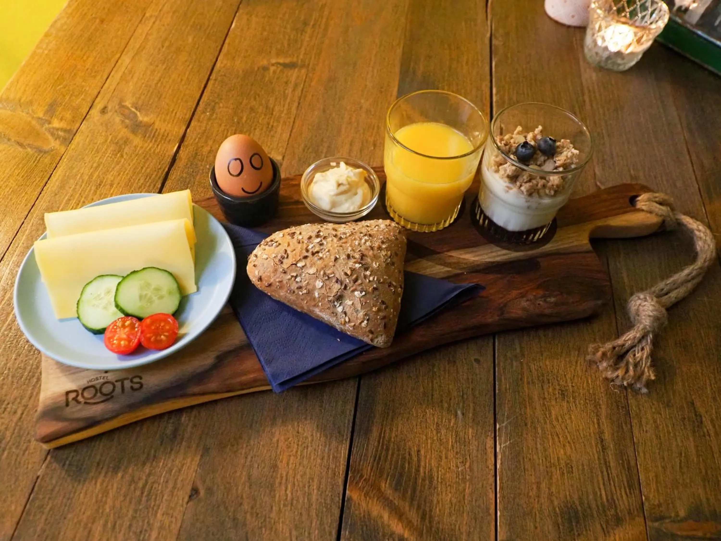 Breakfast in Hostel Roots