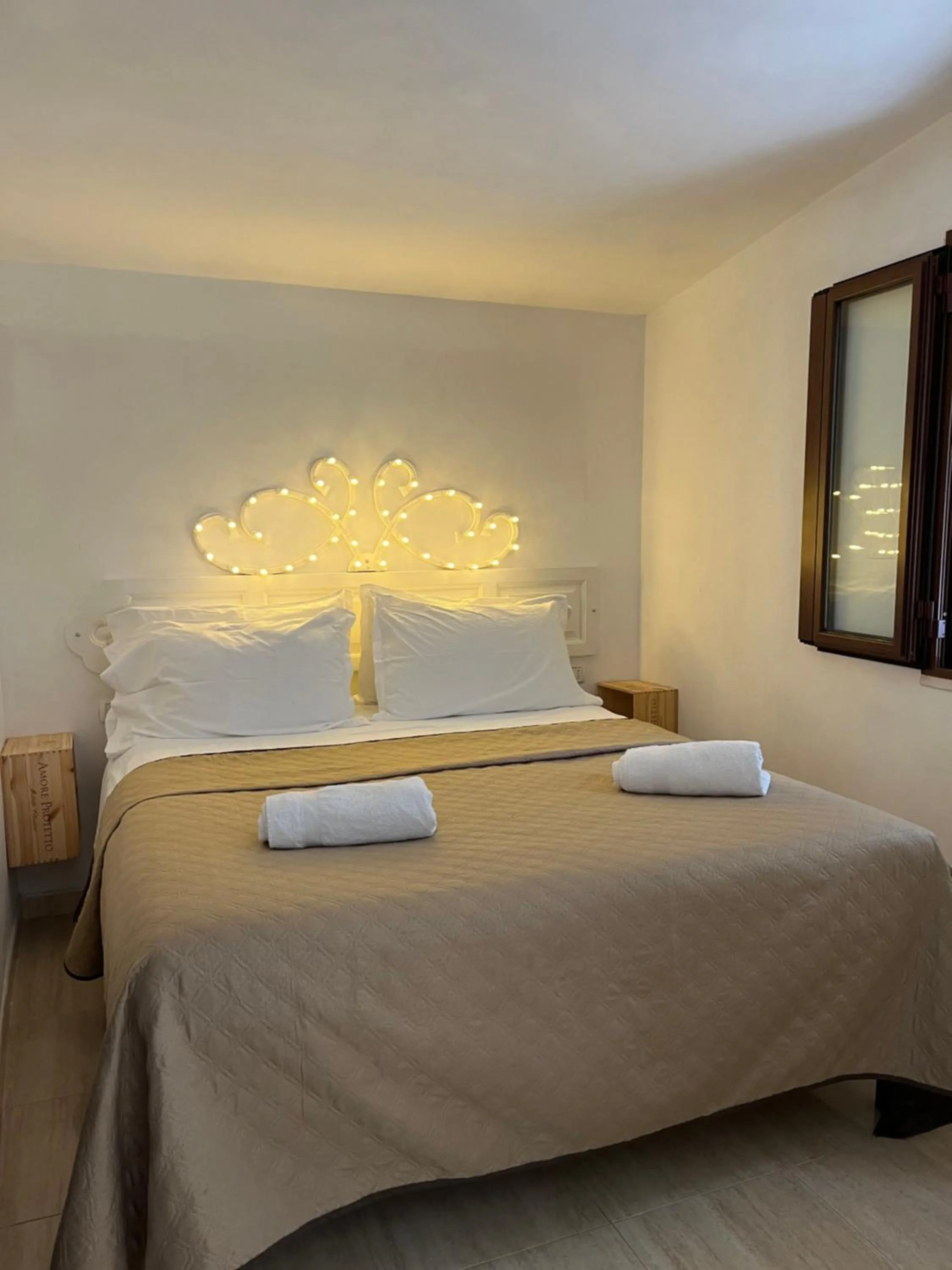 Bed in Viestemare Resort & SPA