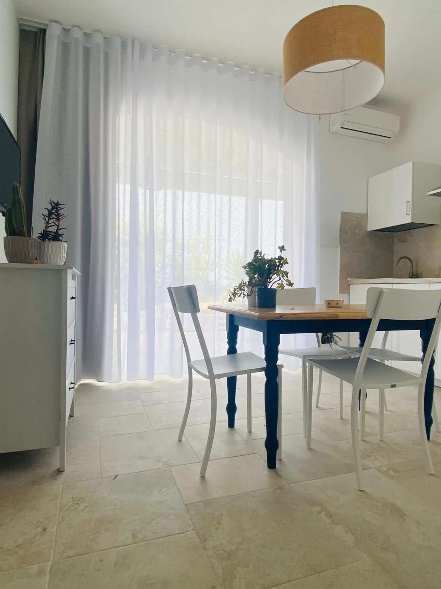 Kitchen or kitchenette in Viestemare Resort & SPA