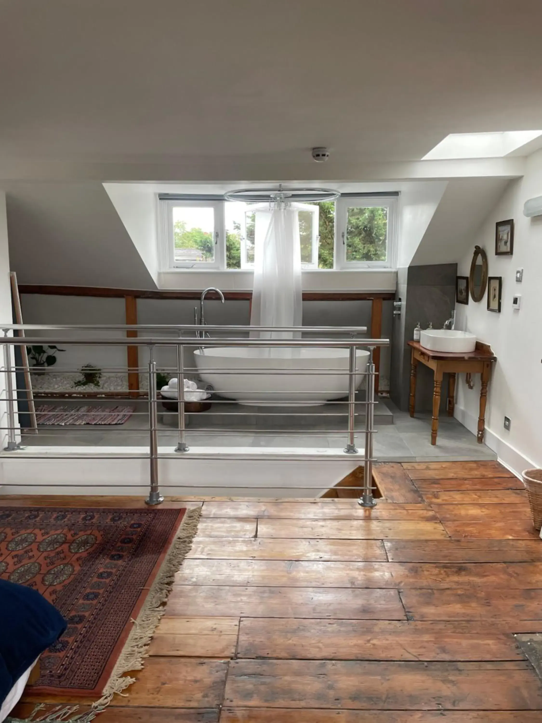 Double Room with Private Bathroom in Central Victorian House Double Room with Private Bathroom in Central Victorian House